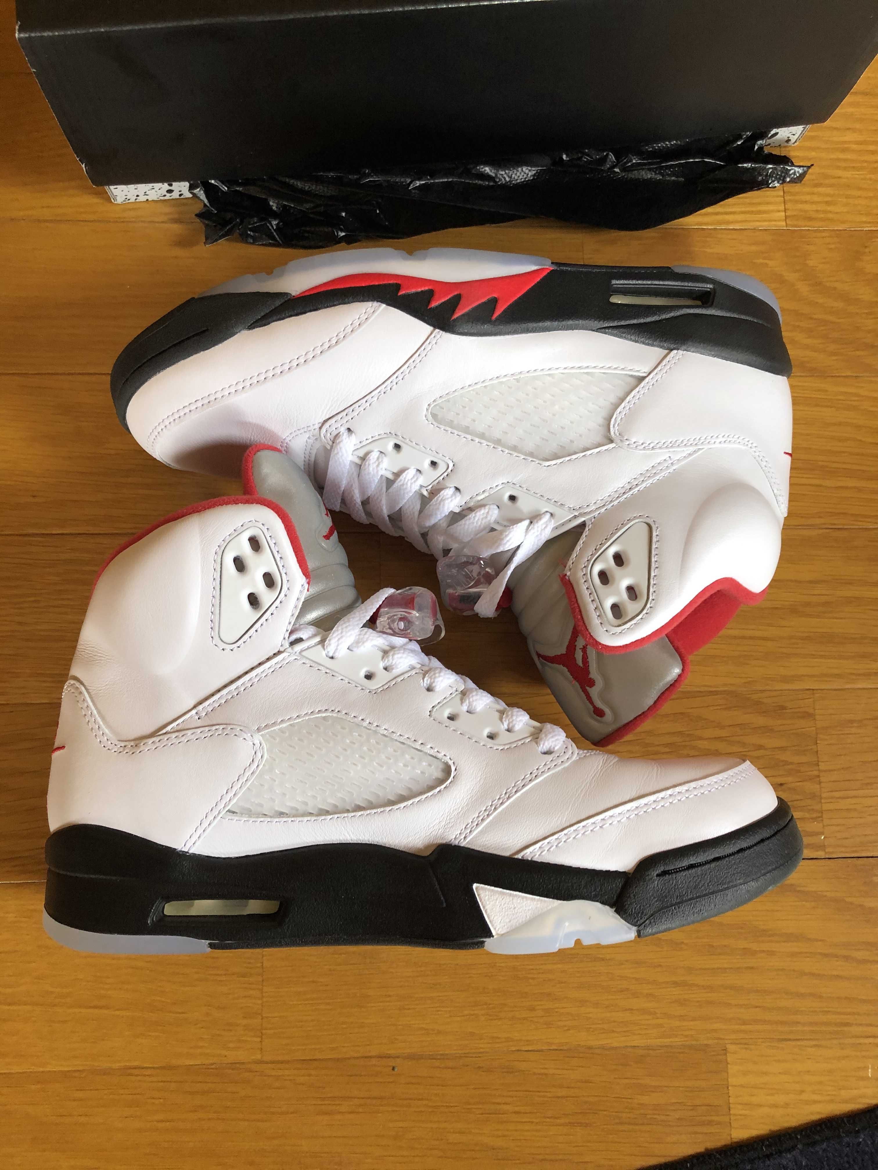 Nike Air Jordan 5 Retro "Fire Red" (2020)