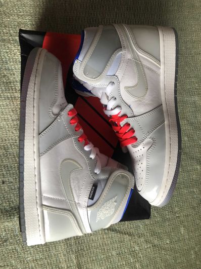 Nike Air Jordan 1 High Zoom R2T "Racer Blue"