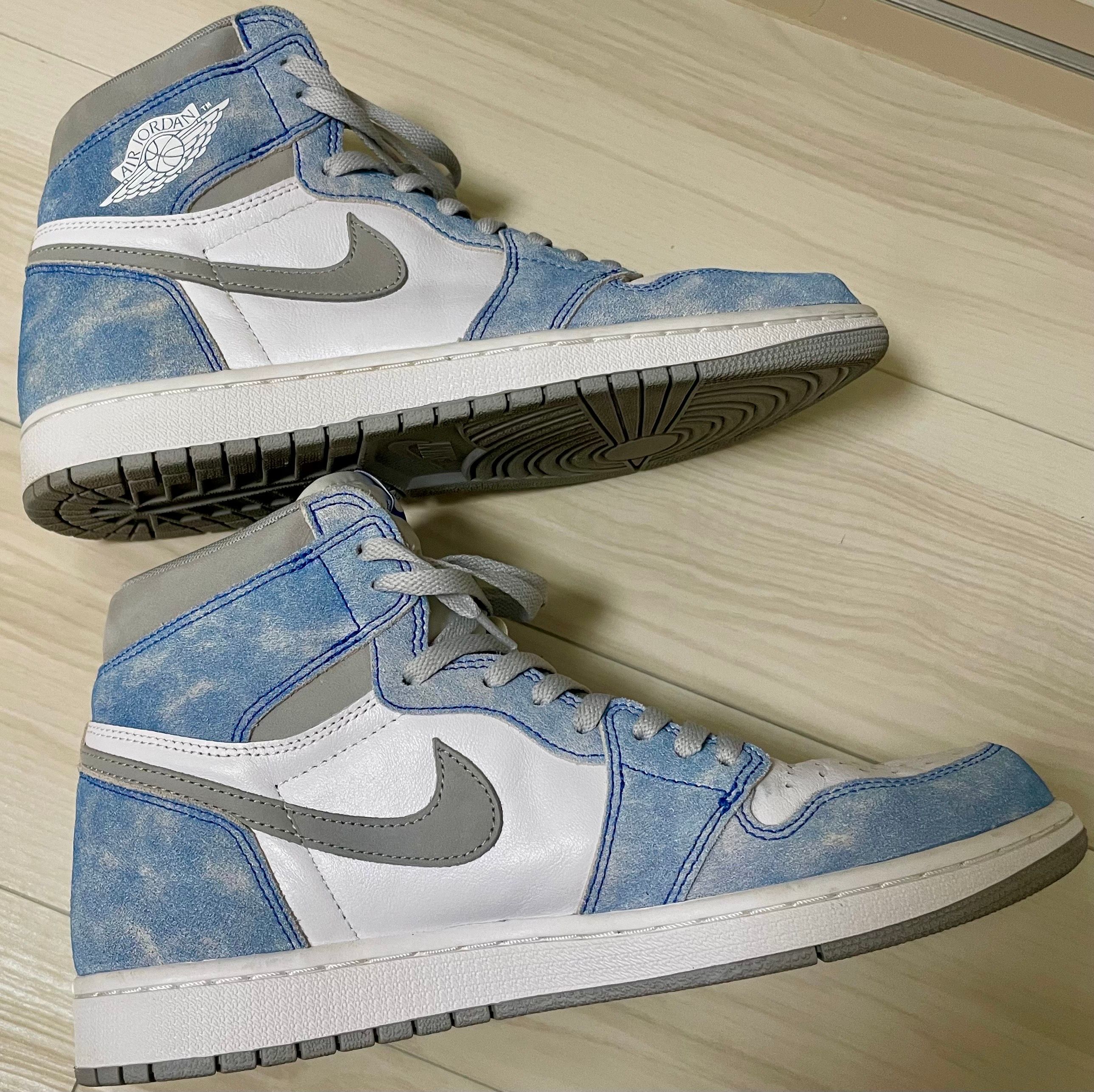 Nike Air Jordan 1 High OG "Hyper Royal"