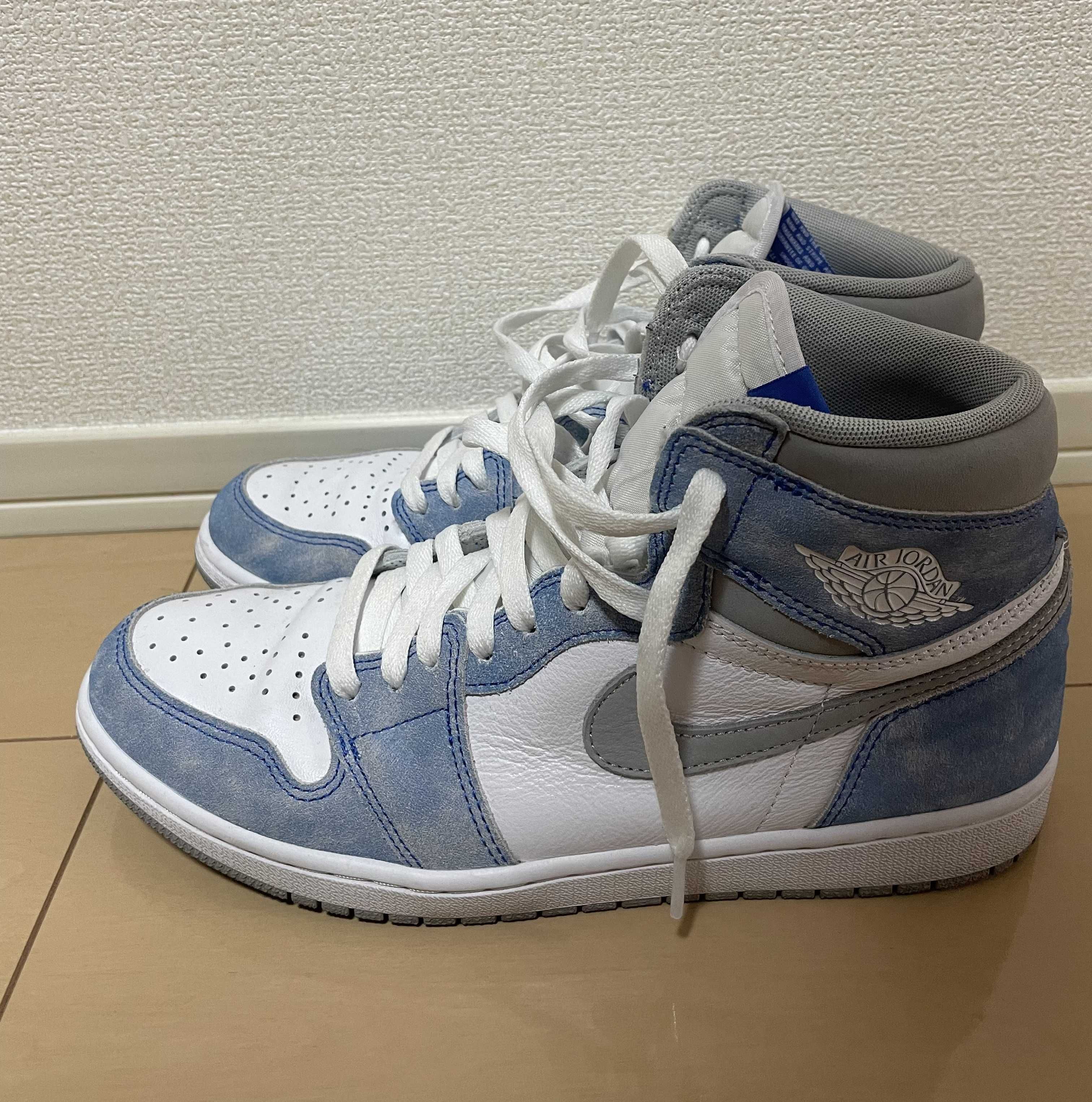 Nike Air Jordan 1 High OG "Hyper Royal"