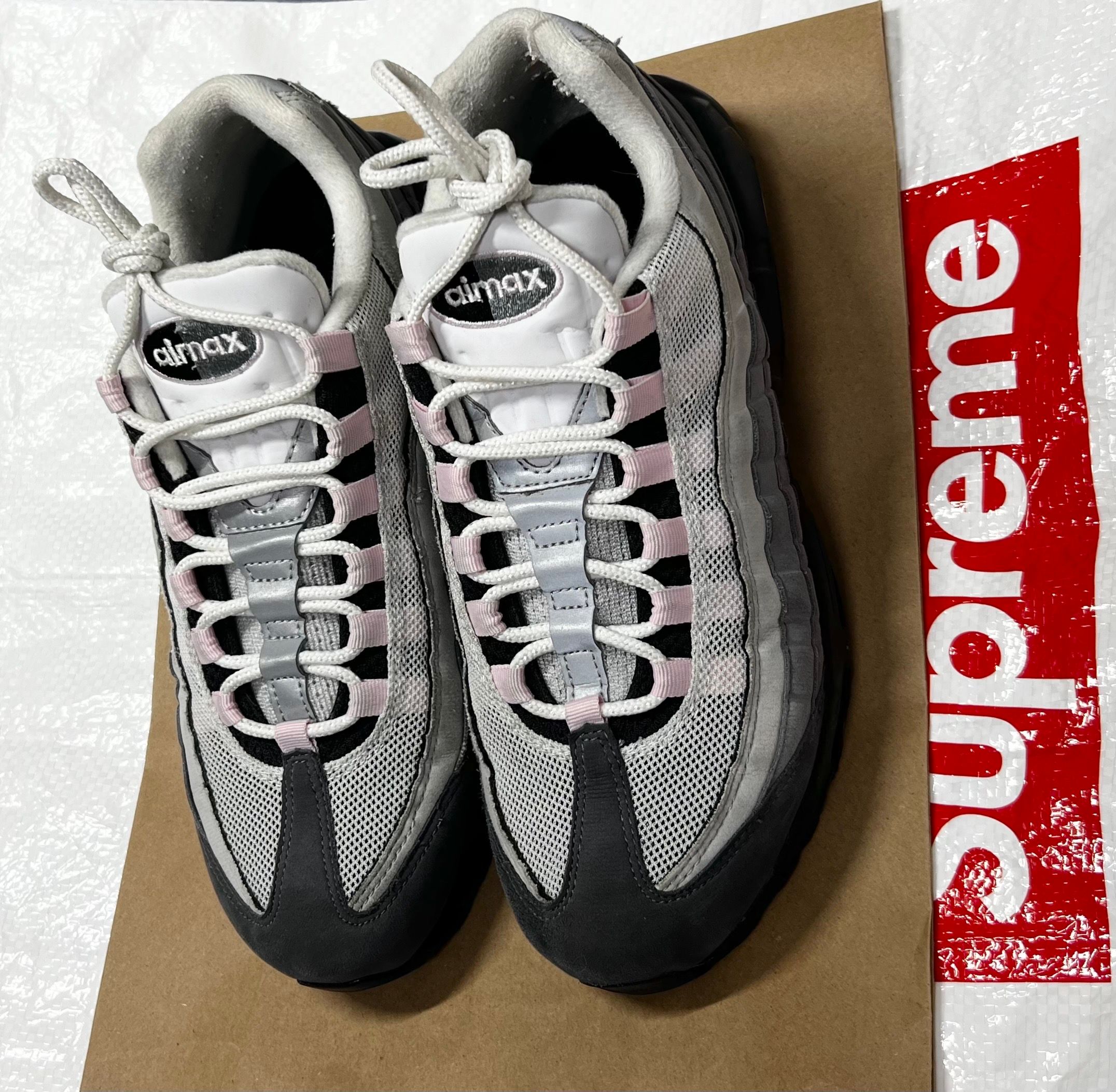 Nike Air Max 95 "Gunsmoke/Pink Foam"