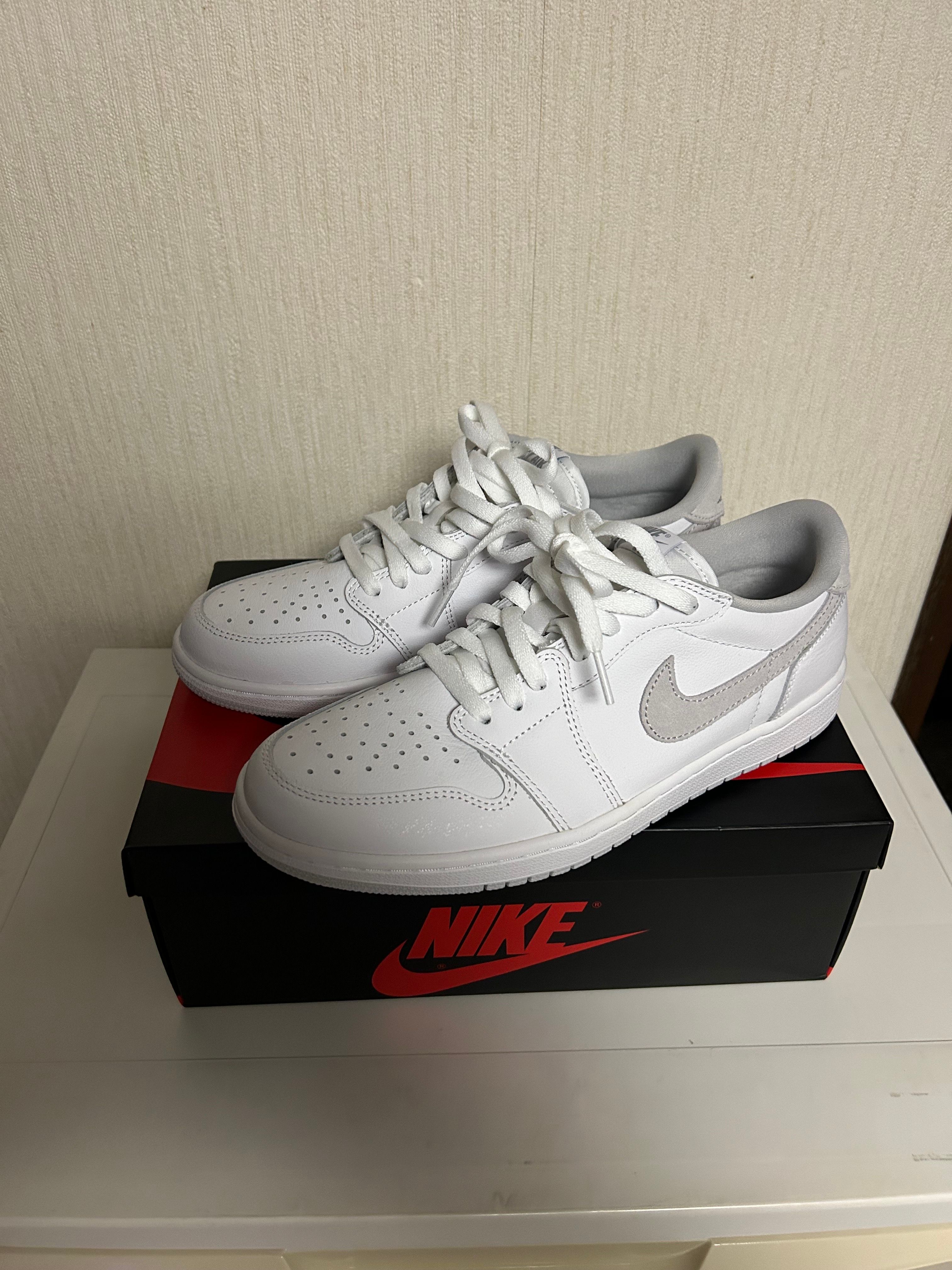 Nike Air Jordan 1 Low OG "Neutral Grey"