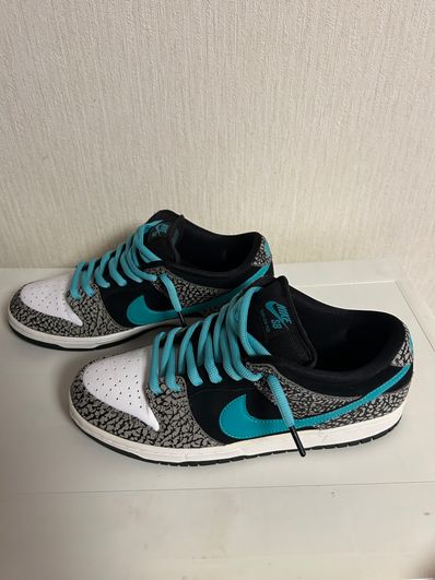 Nike SB Dunk Low "Elephant/Safari"