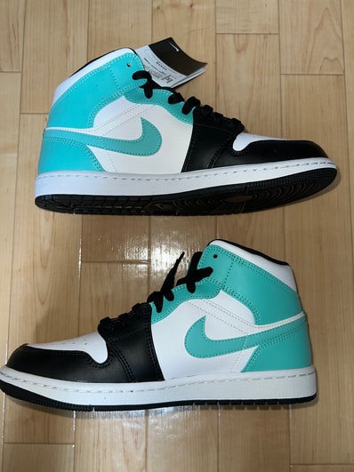 NIKE AIR JORDAN 1 MID "TROPICAL TWIST"