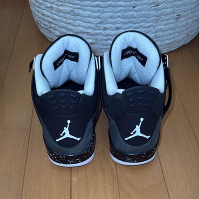 Nike Air Jordan 4 Retro "Fear"