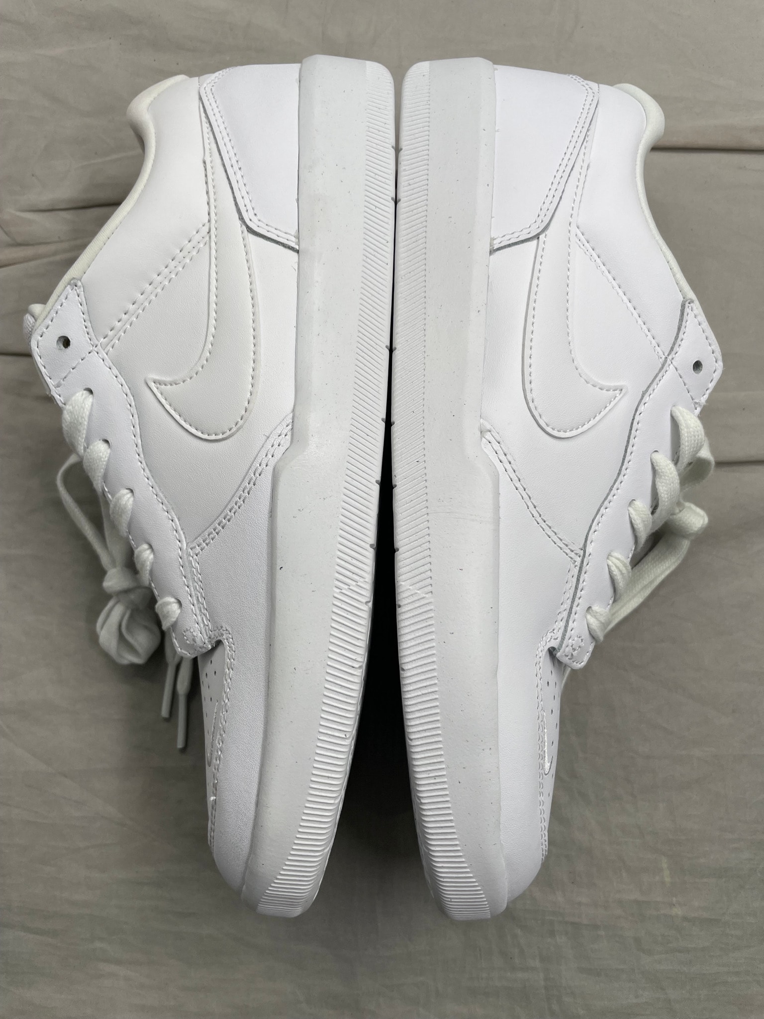 Nike SB Force 58 PRM "Triple White"