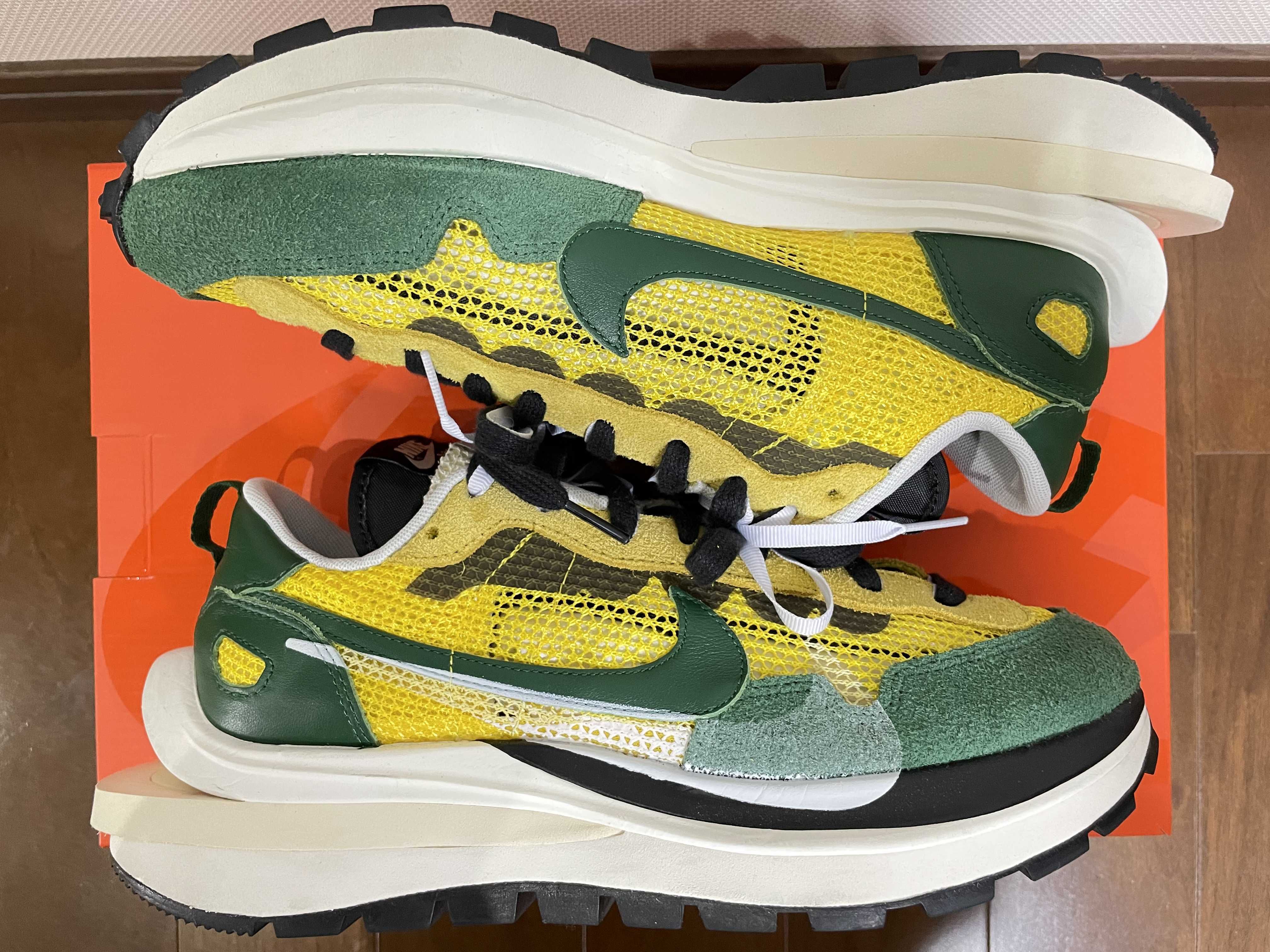 sacai × Nike Vapor Waffle "Tour Yellow/Stadium Green-Sail"