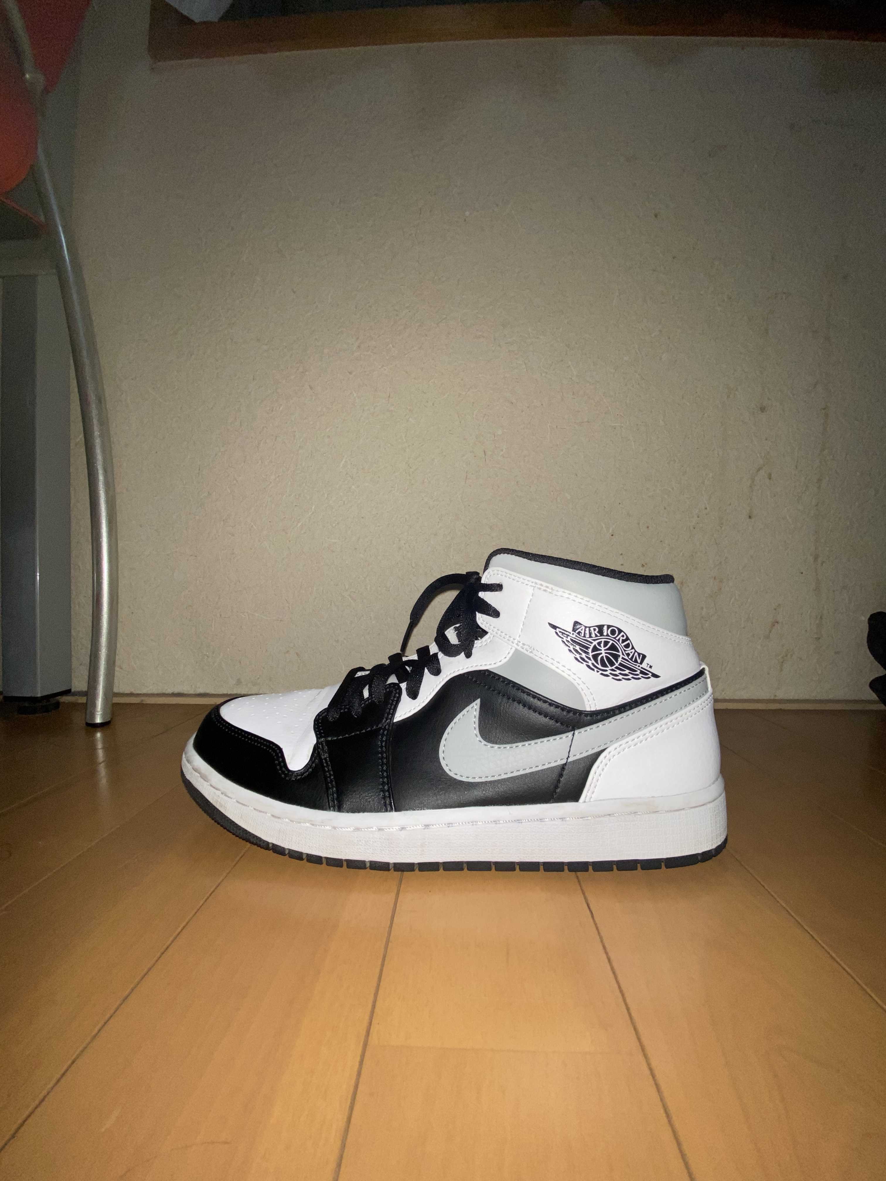 NIKE AIR JORDAN 1 MID "WHITE SHADOW"