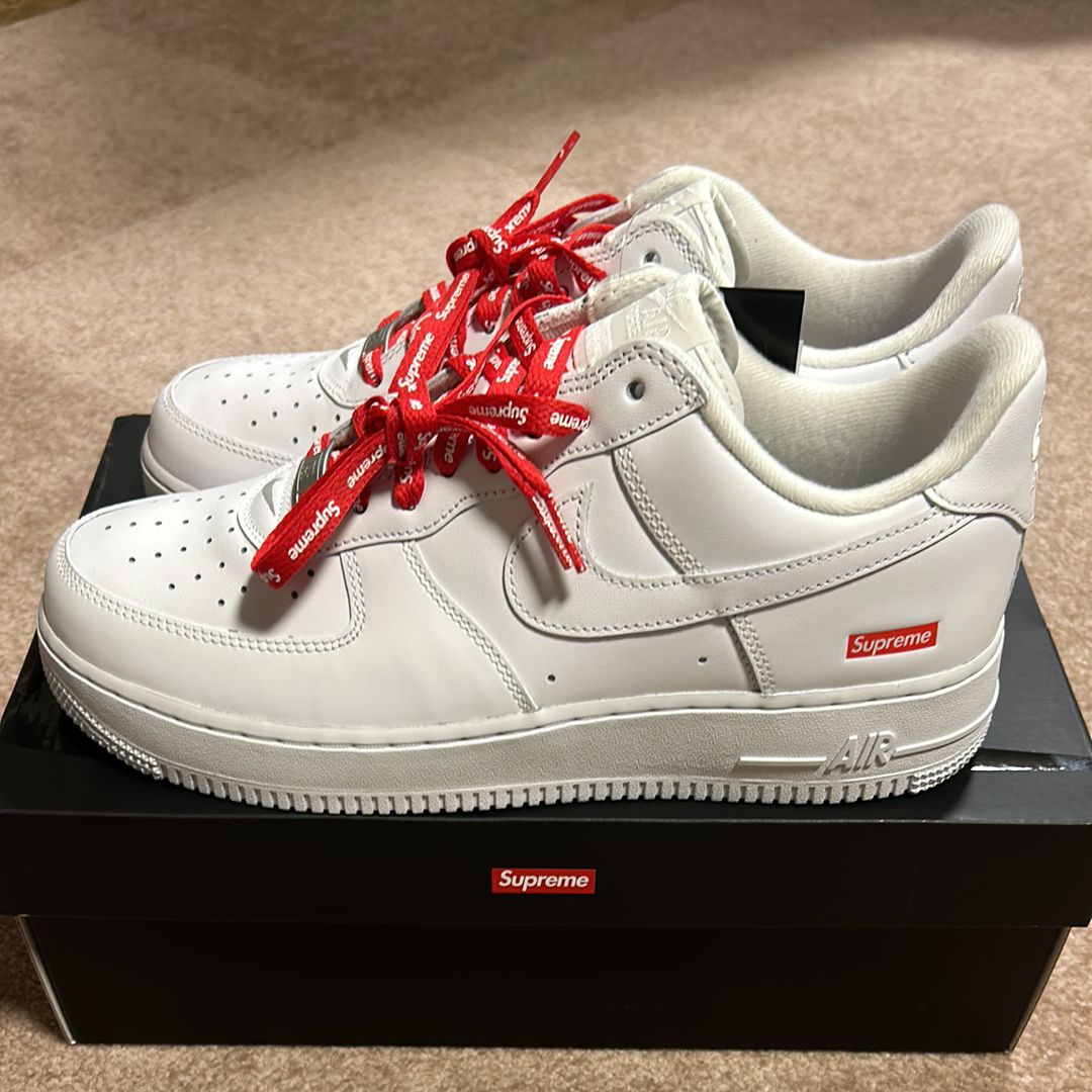Supreme × Nike Air Force 1 Low "White"