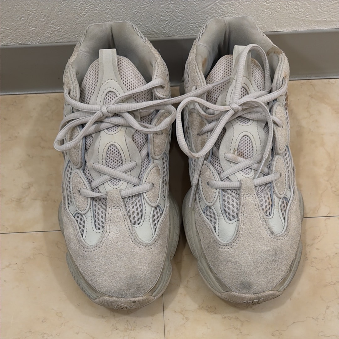 アディダス イージー500 "ブラッシュ"