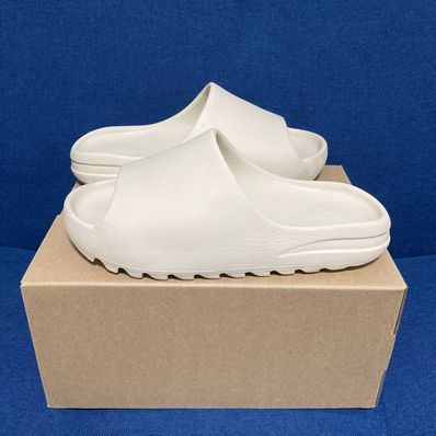 adidas YEEZY Slide