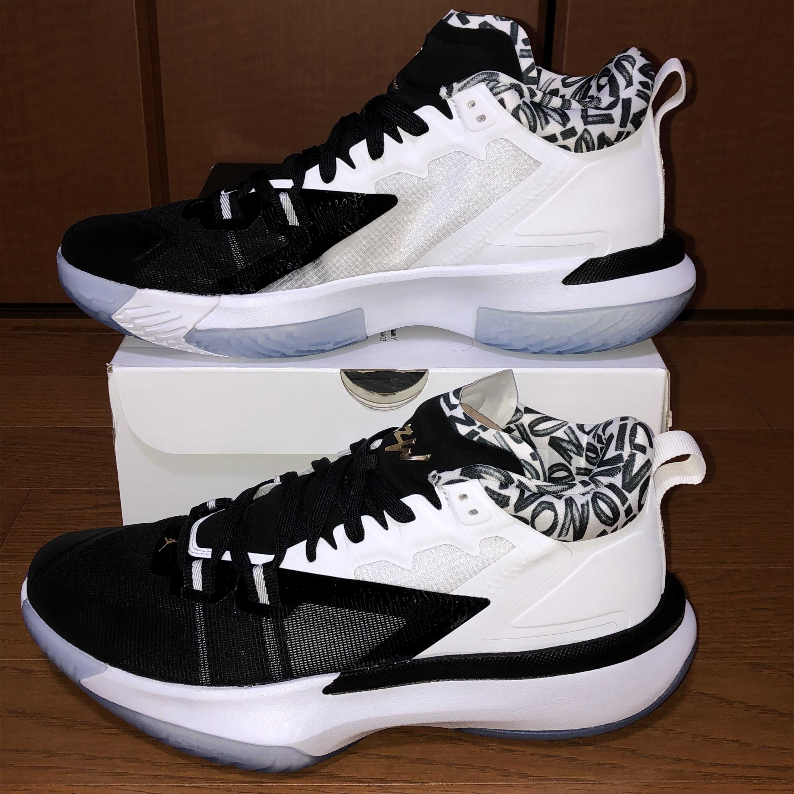 Nike Jordan Zion 1 "Black/Metallic Gold"