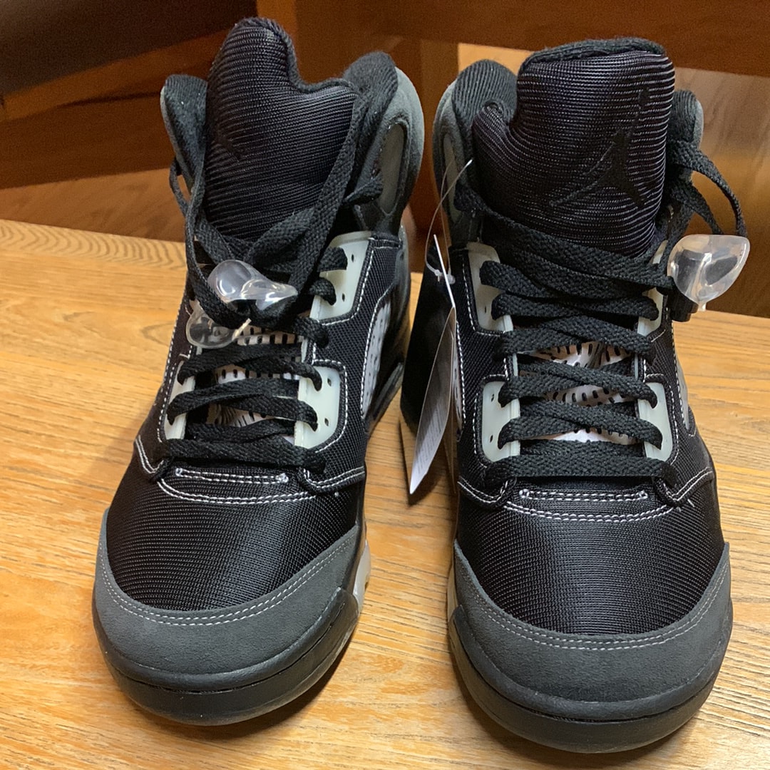 ナイキ エアジョーダン5 "アンスラサイト"