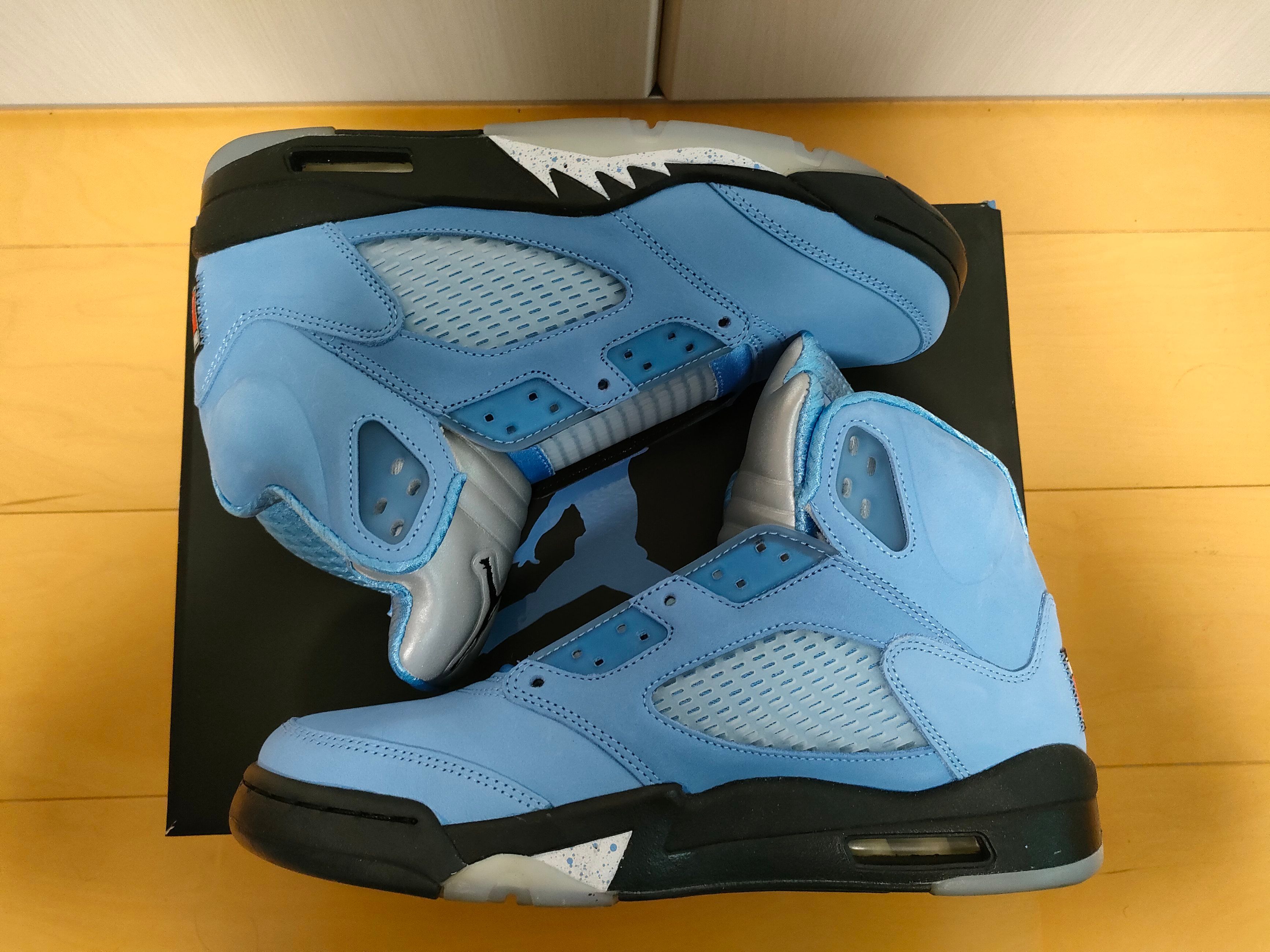 Nike Air Jordan 5 Retro SE "University Blue"