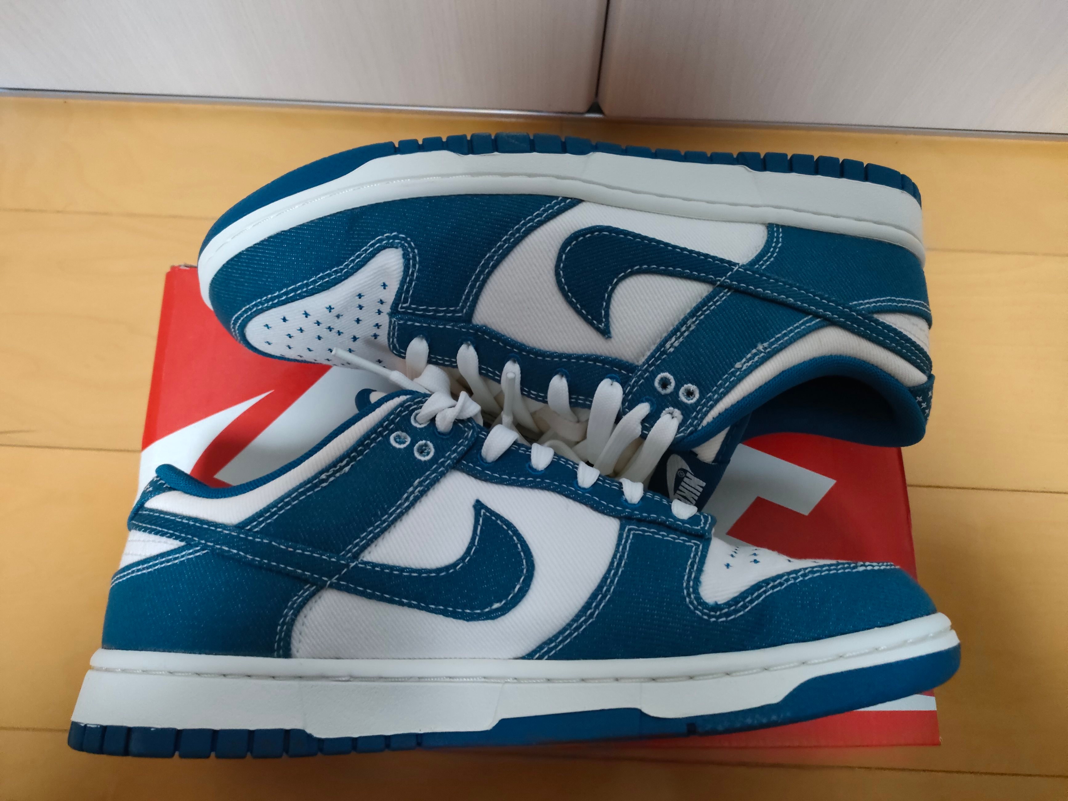 Nike Dunk Low SE "Industrial Blue"