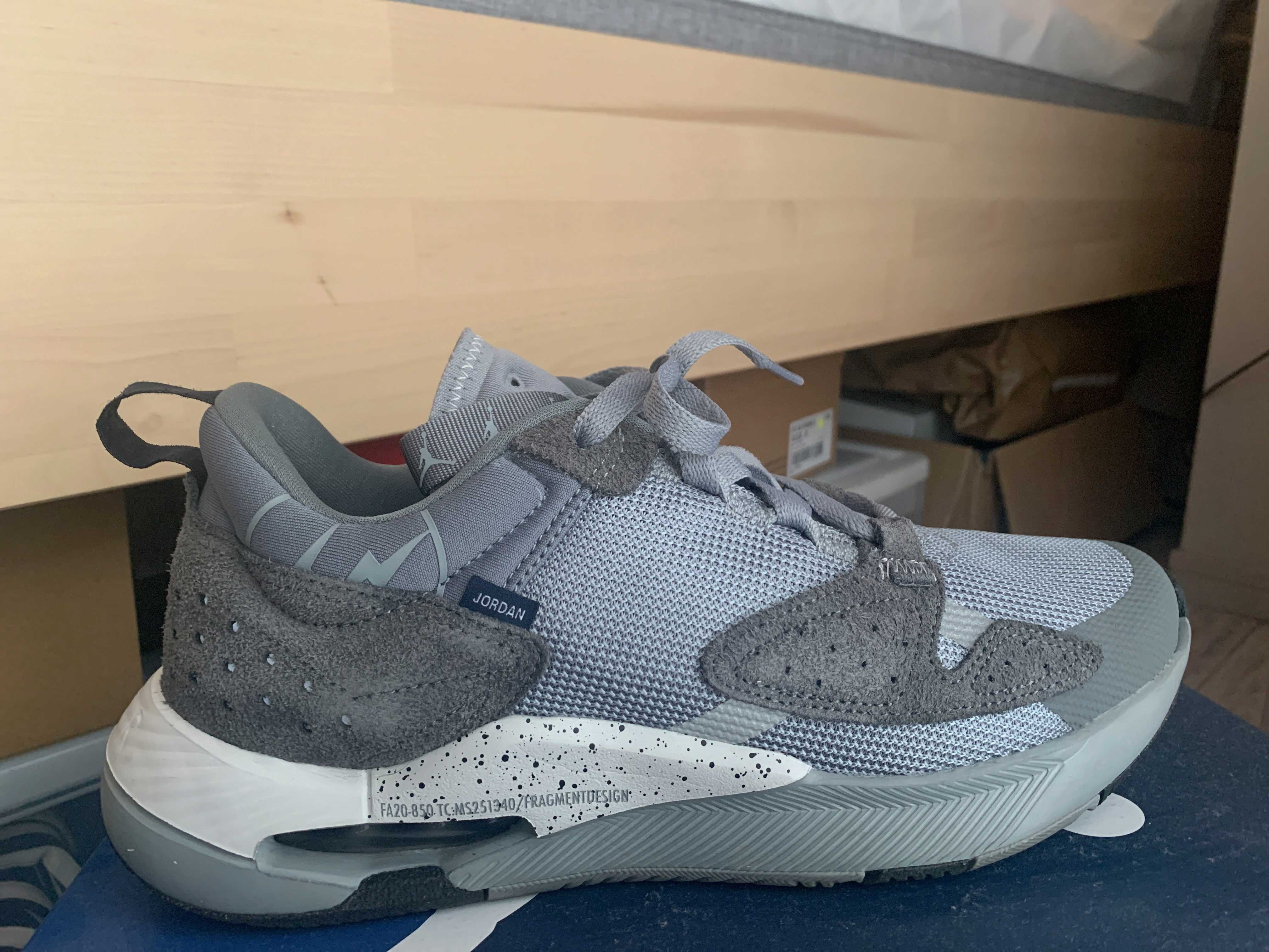 FRAGMENT × JORDAN AIR CADENCE PARTICLE GREY