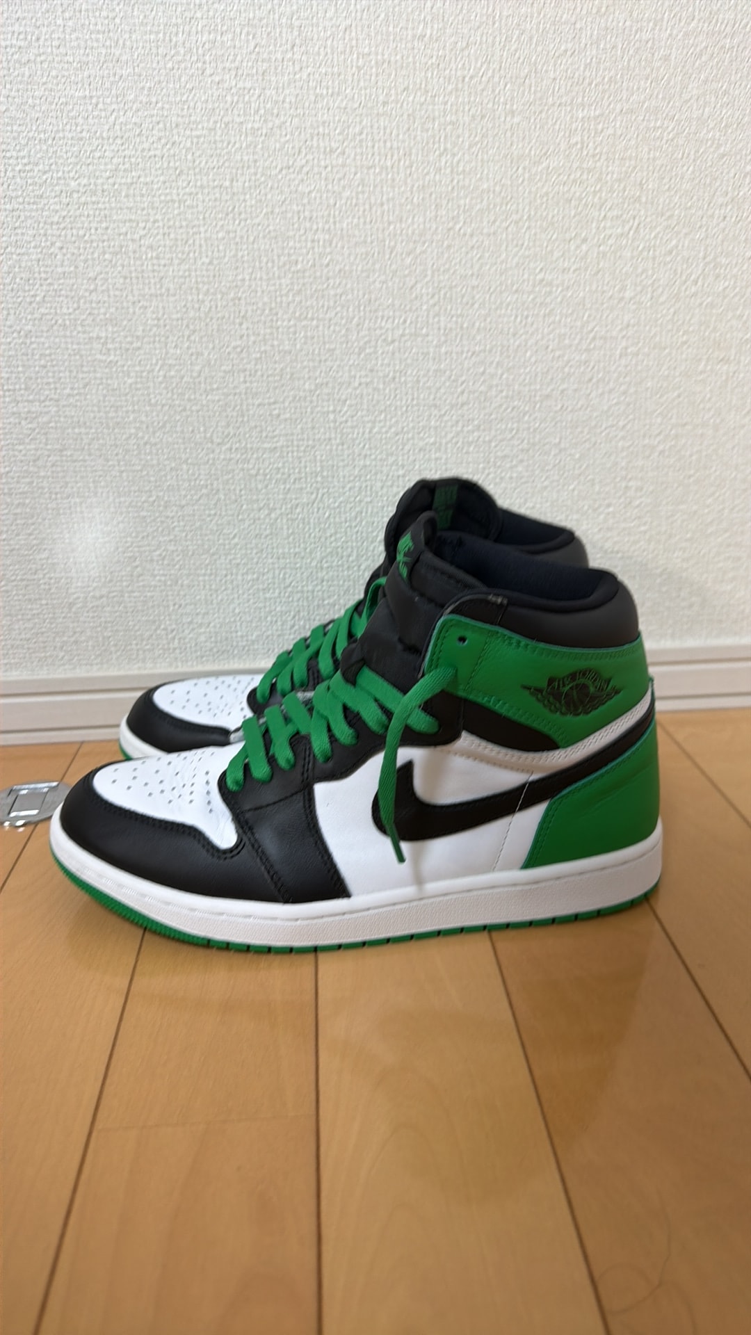 Nike Air Jordan 1 Retro High OG "Celtics/Black and Lucky Green" (2023)