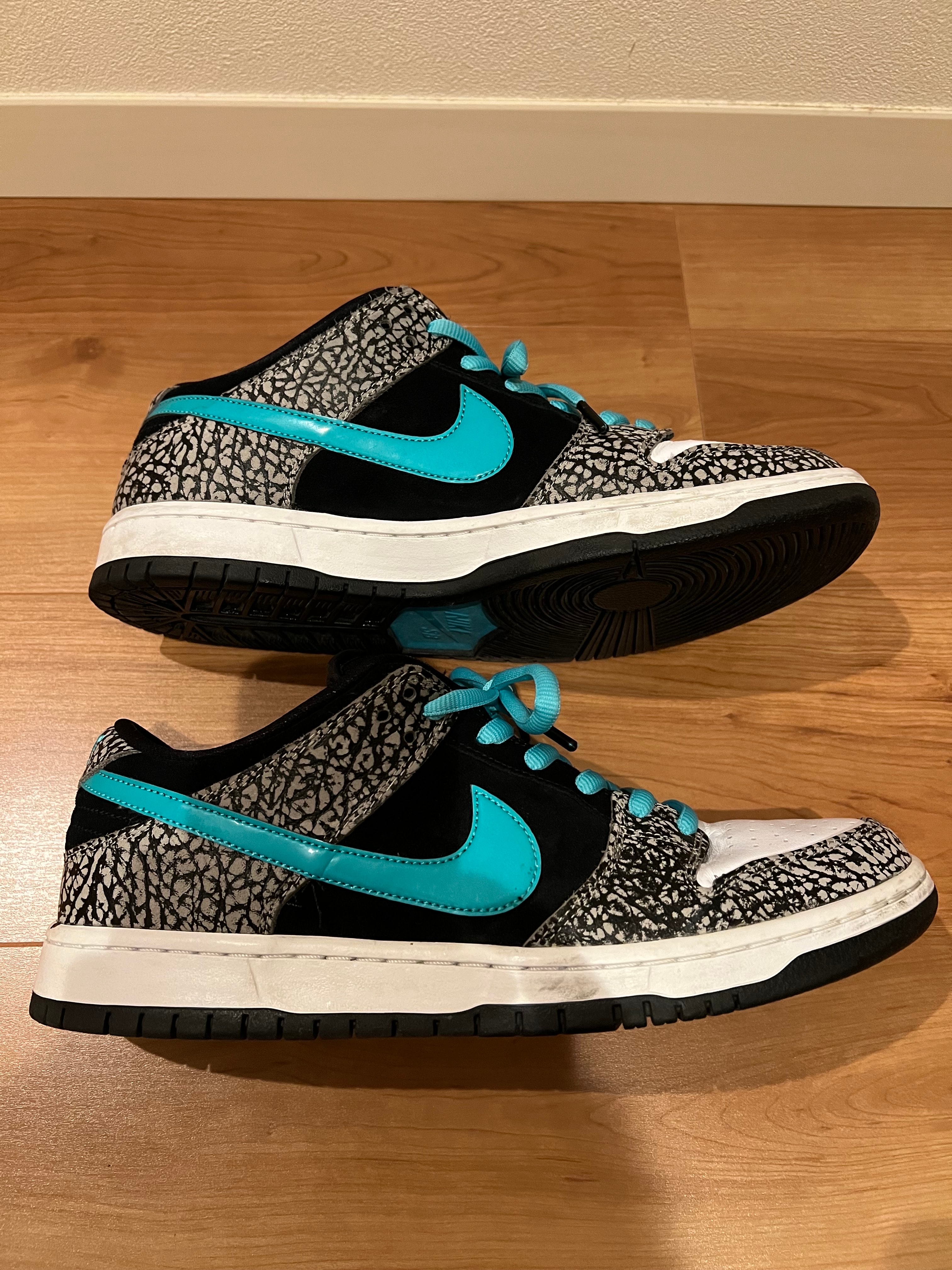 ナイキ SB ダンク ロー "エレファント/サファリ"