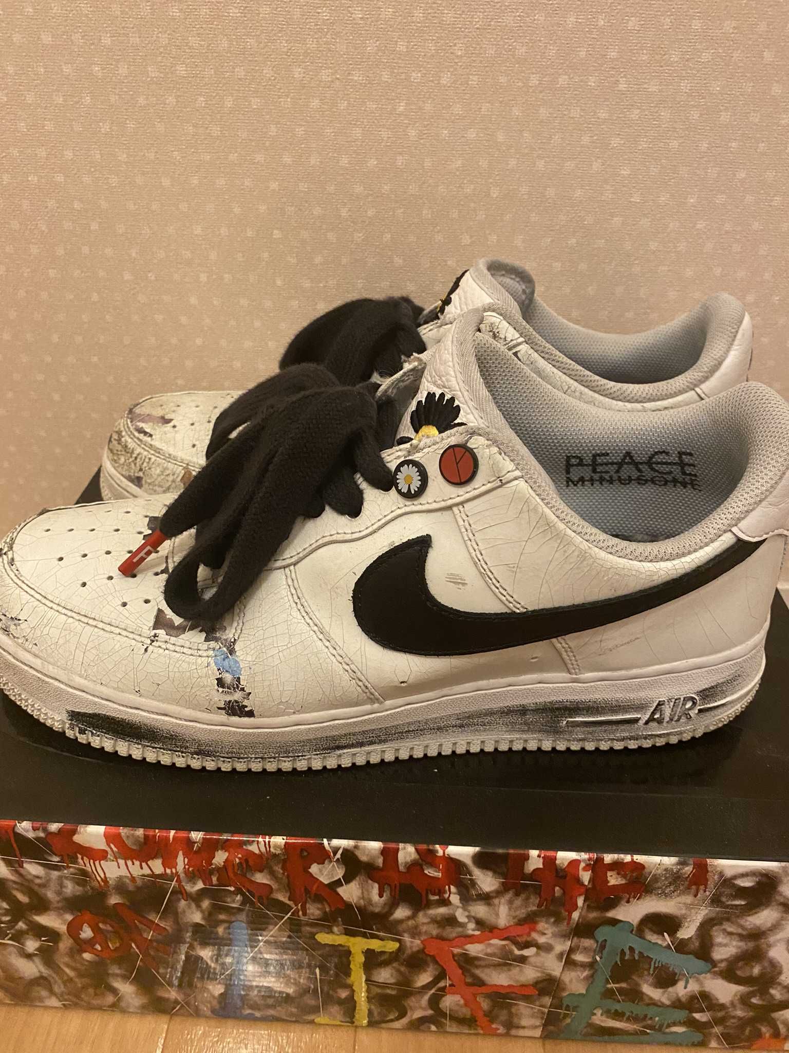 PEACEMINUSONE × Nike Air Force 1 Low "Para-noise/White/Black" / G-DRAGON