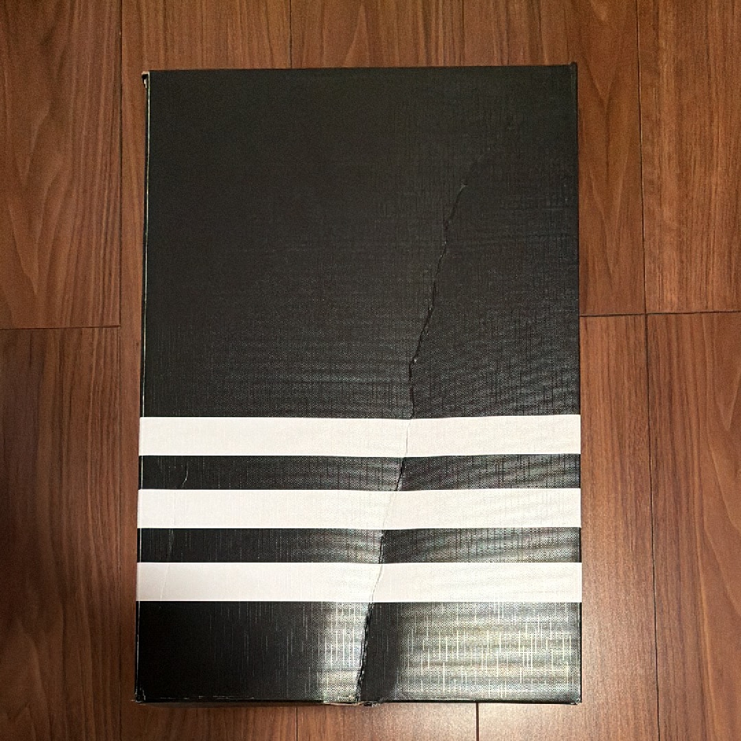 ファレル・ウィリアムス × アディダス ジェリーフィッシュ "カーボン/コアブラック"