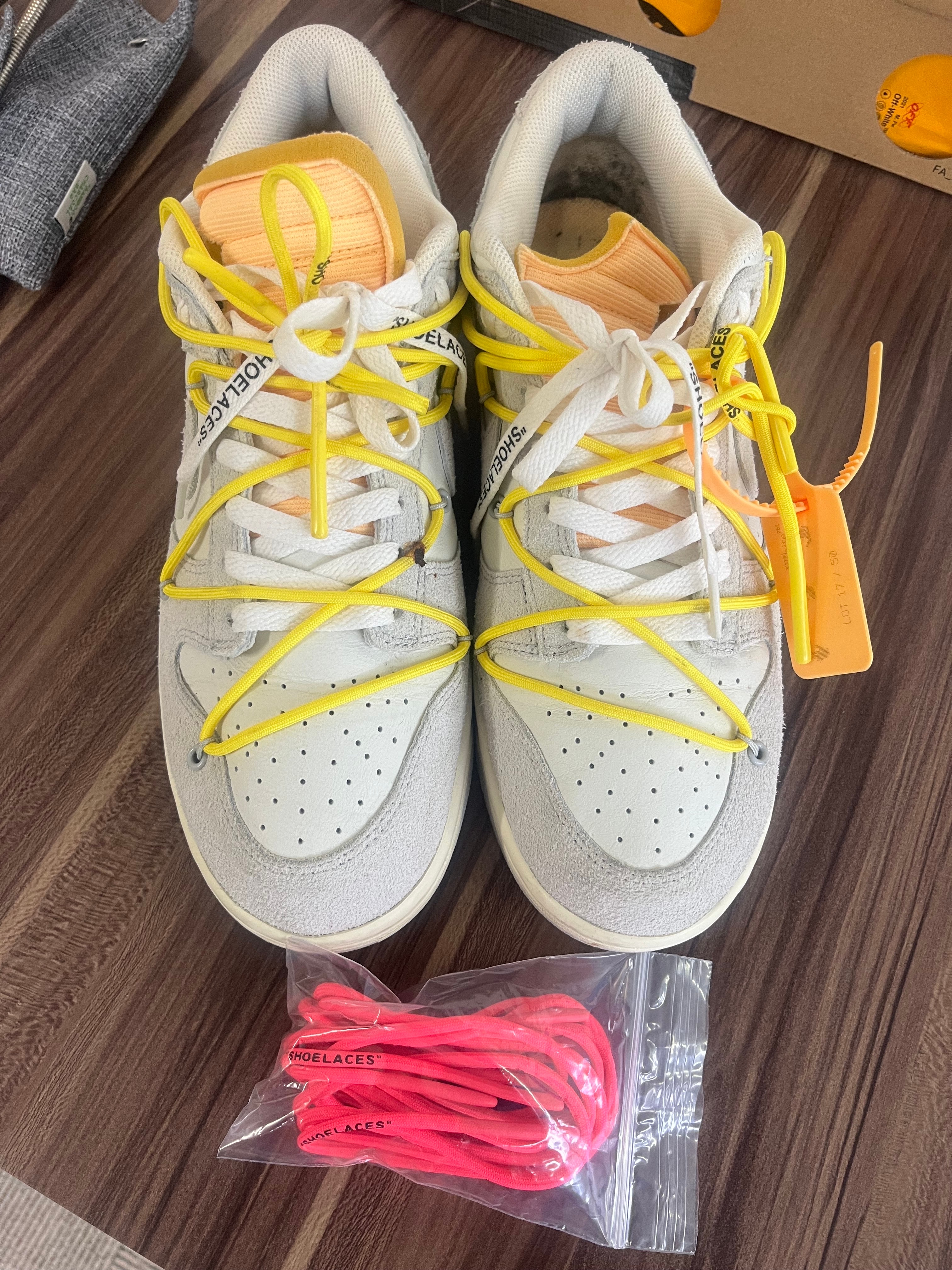 Off-White × Nike Dunk Low "Sail/Neutral Gray/Hyper Pink"