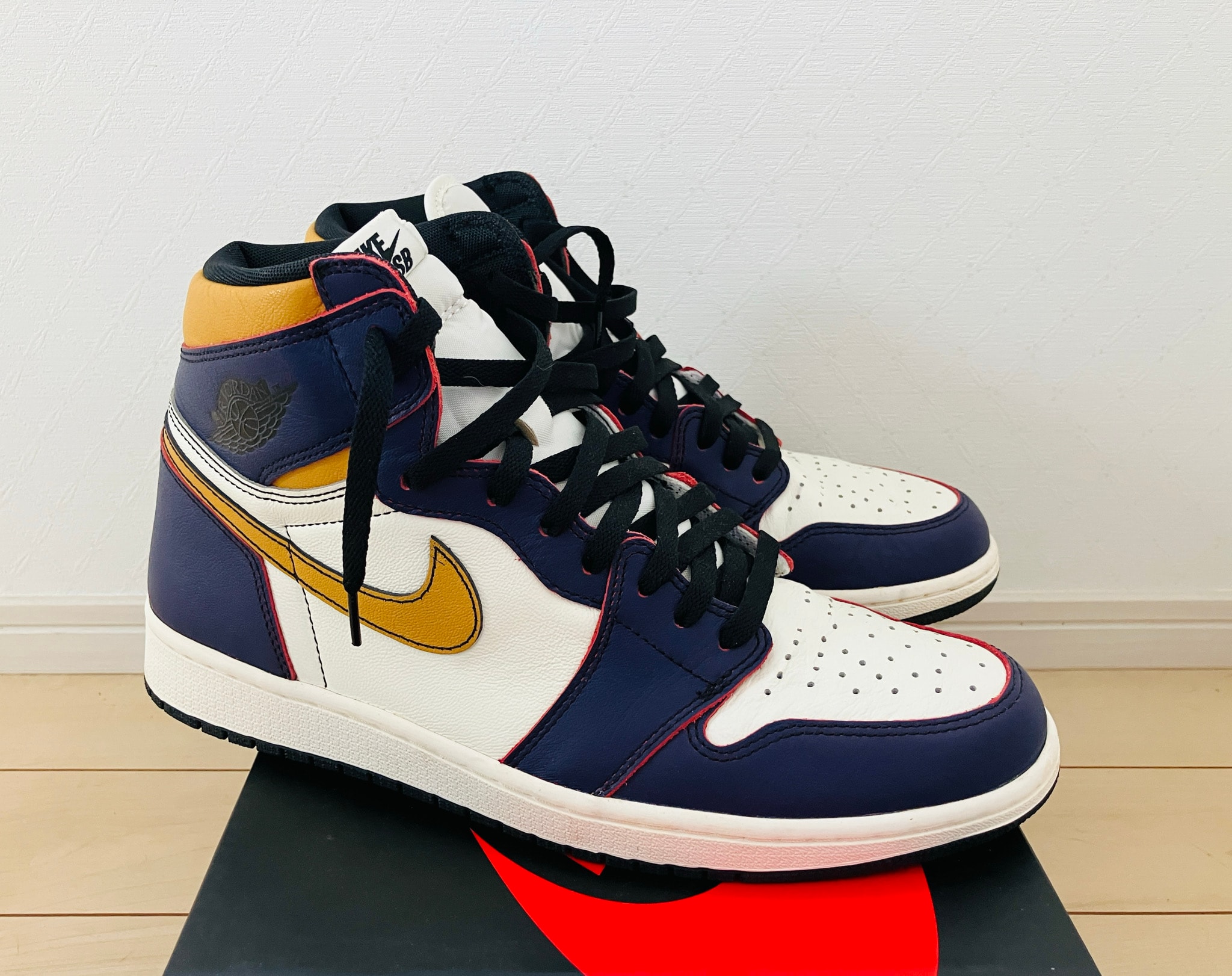 Nike SB × Air Jordan 1 Retro High "La To Chicago"