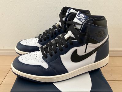 Nike Air Jordan 1 Retro High OG "Midnight Navy"