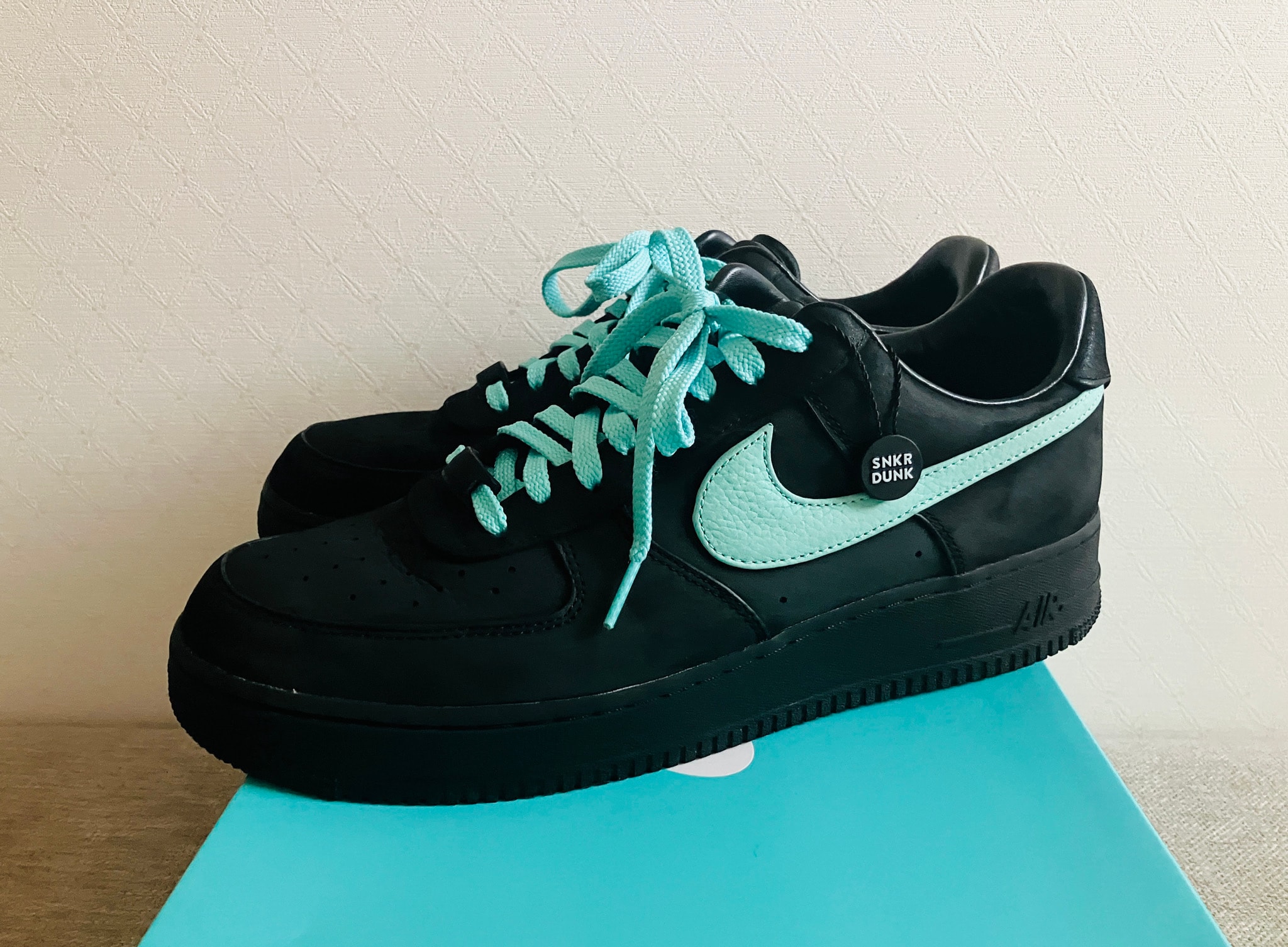 Tiffany & Co. × Nike Air Force 1 Low "1837"