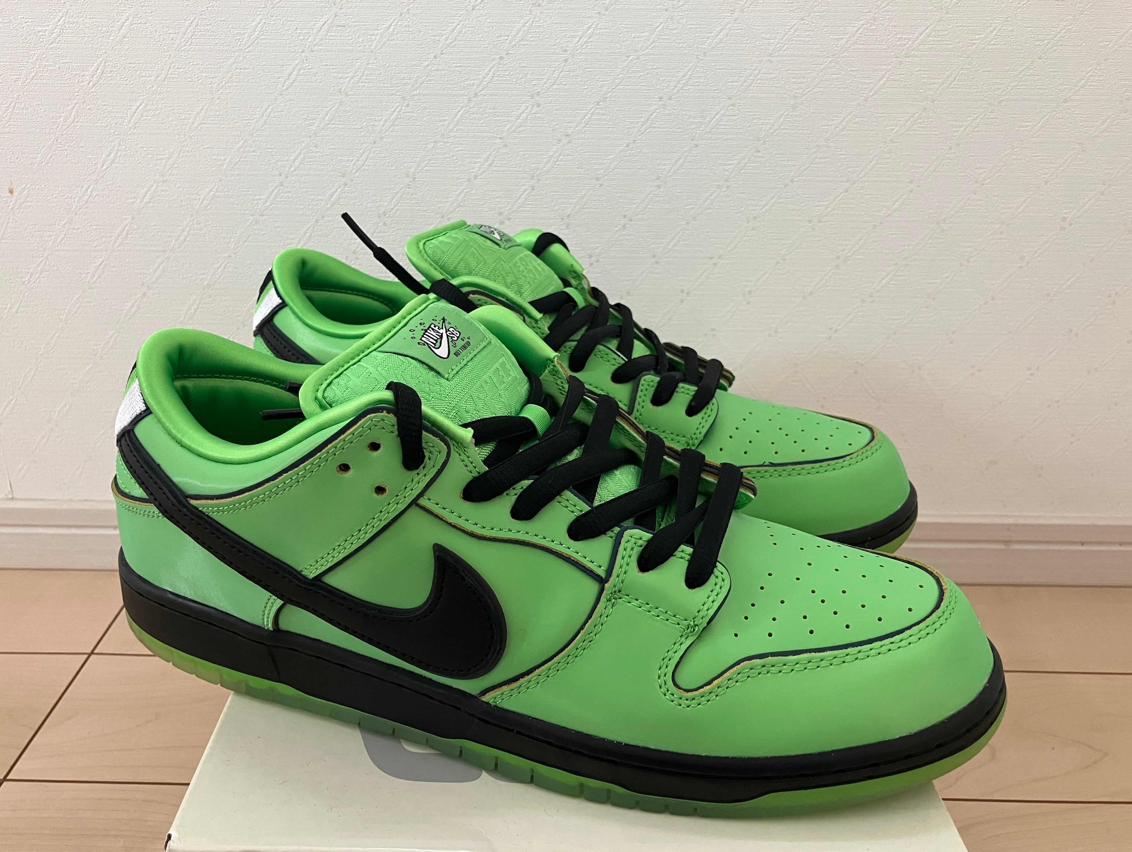 The Powerpuff Girls × Nike SB Dunk Low Pro QS "Buttercup"