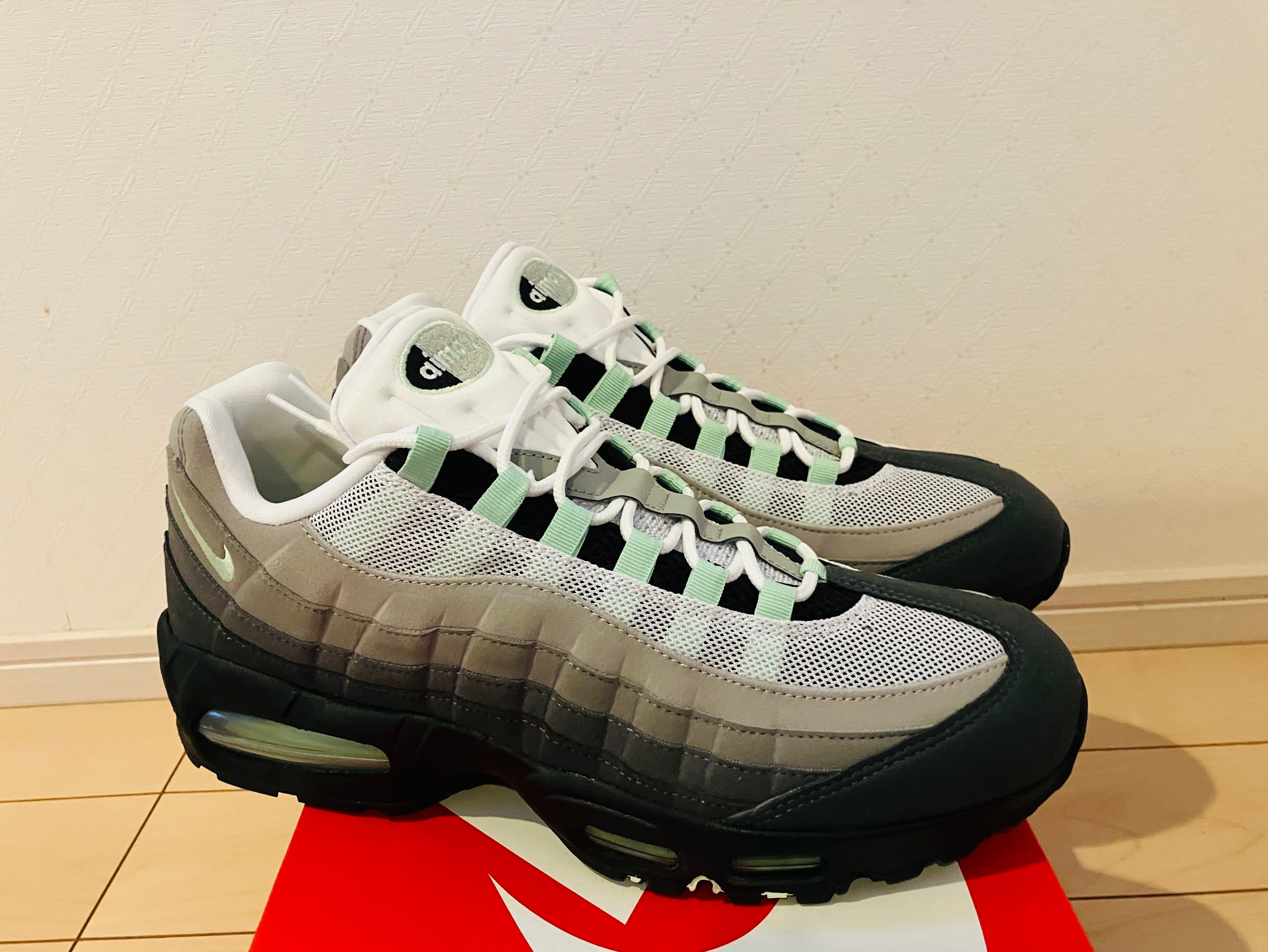 Nike Women's Air Max 95 Big Bubble "Fresh Mint"