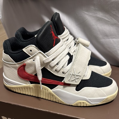 Travis Scott × Nike Jordan Jumpman Jack TR "University Red"