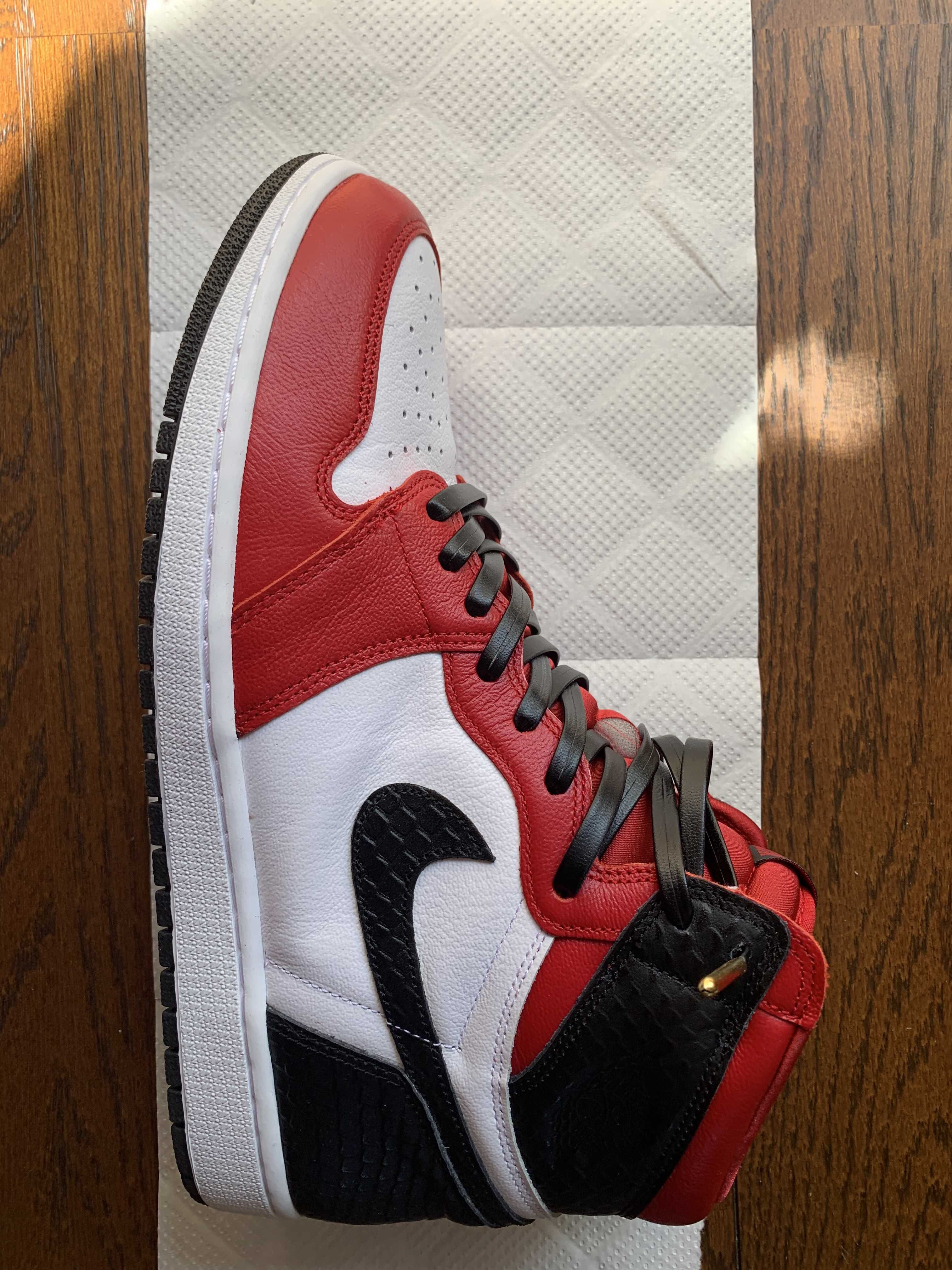 Nike Women's Air Jordan 1 High OG "Satin Red"