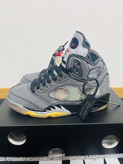 Off-White × Nike Air Jordan 5 "Black/Muslin/Fire Red"
