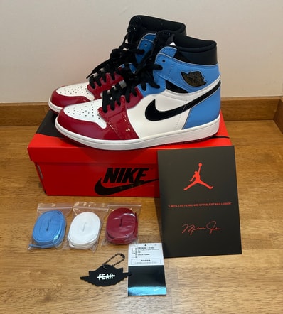 Nike Air Jordan 1 High OG "Fearless"