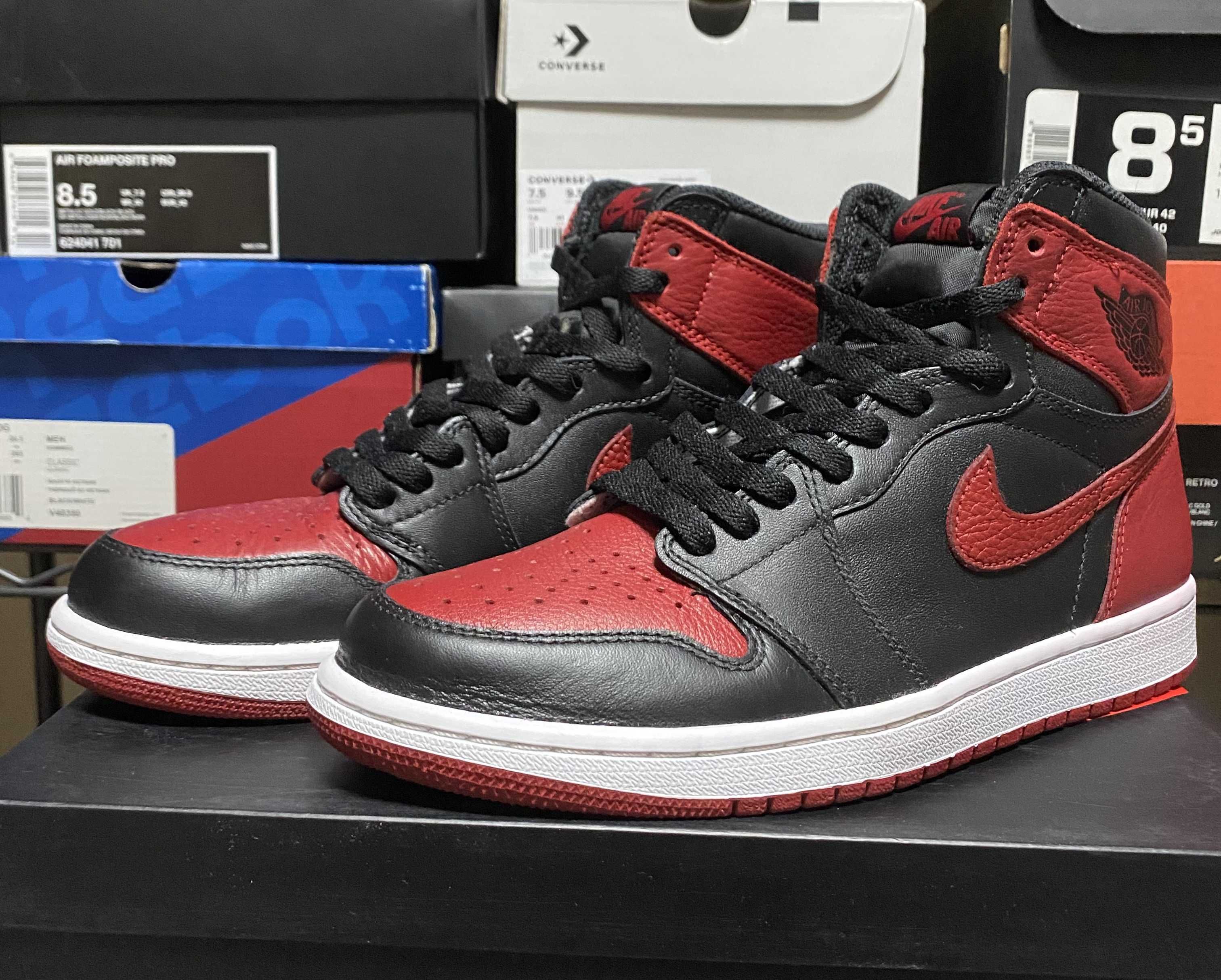 Nike Air Jordan 1 Retro High OG "Bred/Banned" (2016)