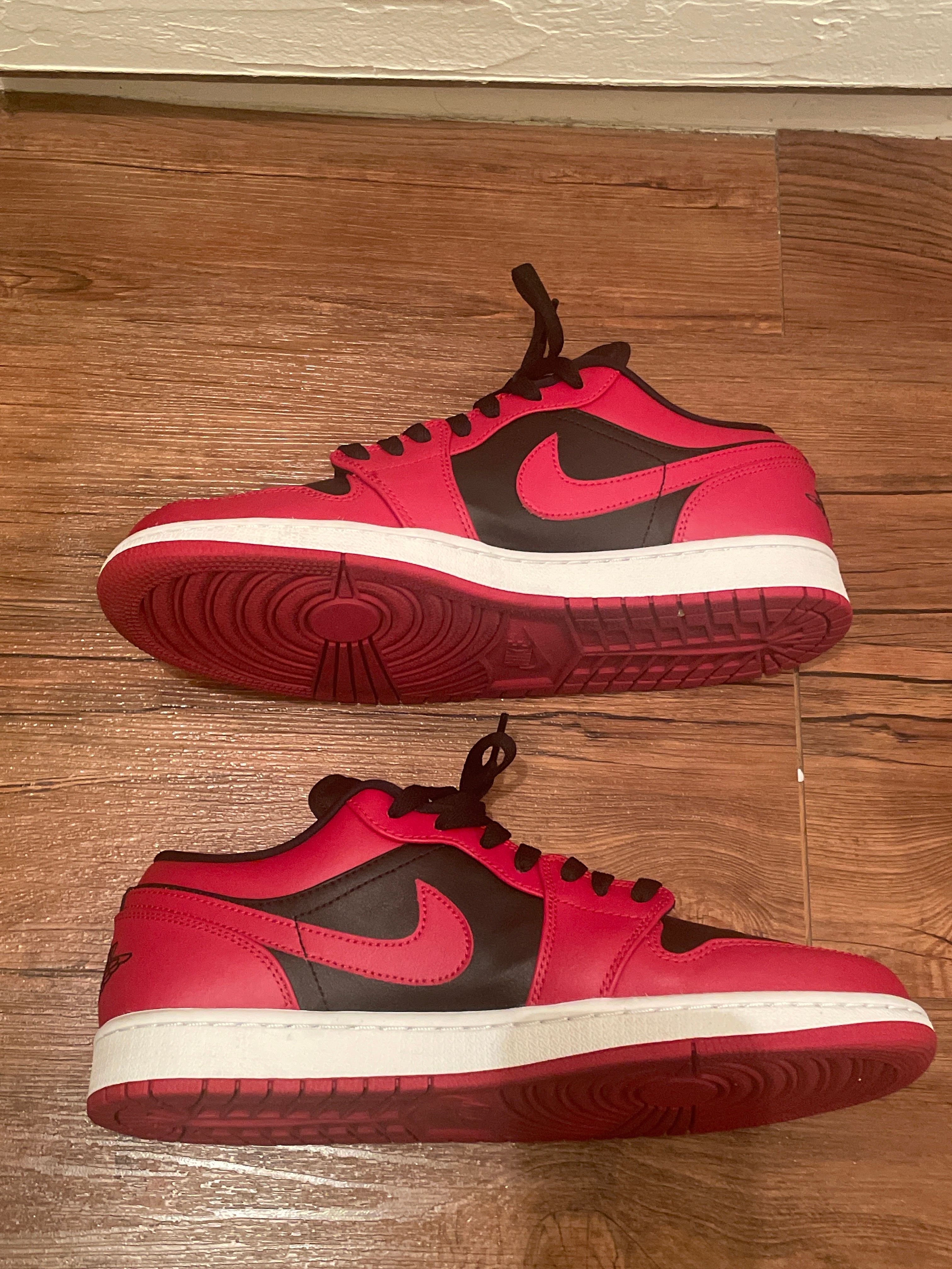 Nike Air Jordan 1 Low "Varsity Red"   