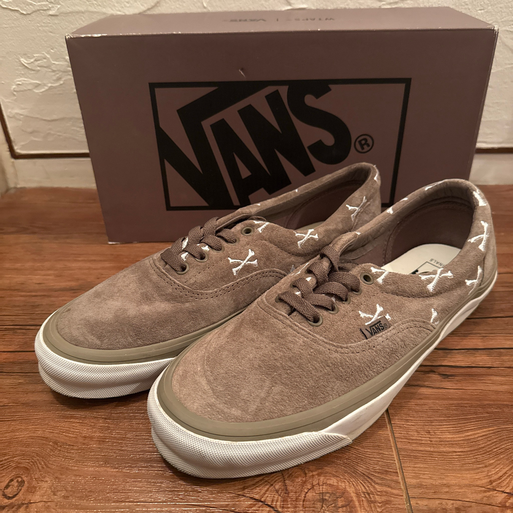 WTAPS × Vault by Vans OG Era LX "Coyote Brown"