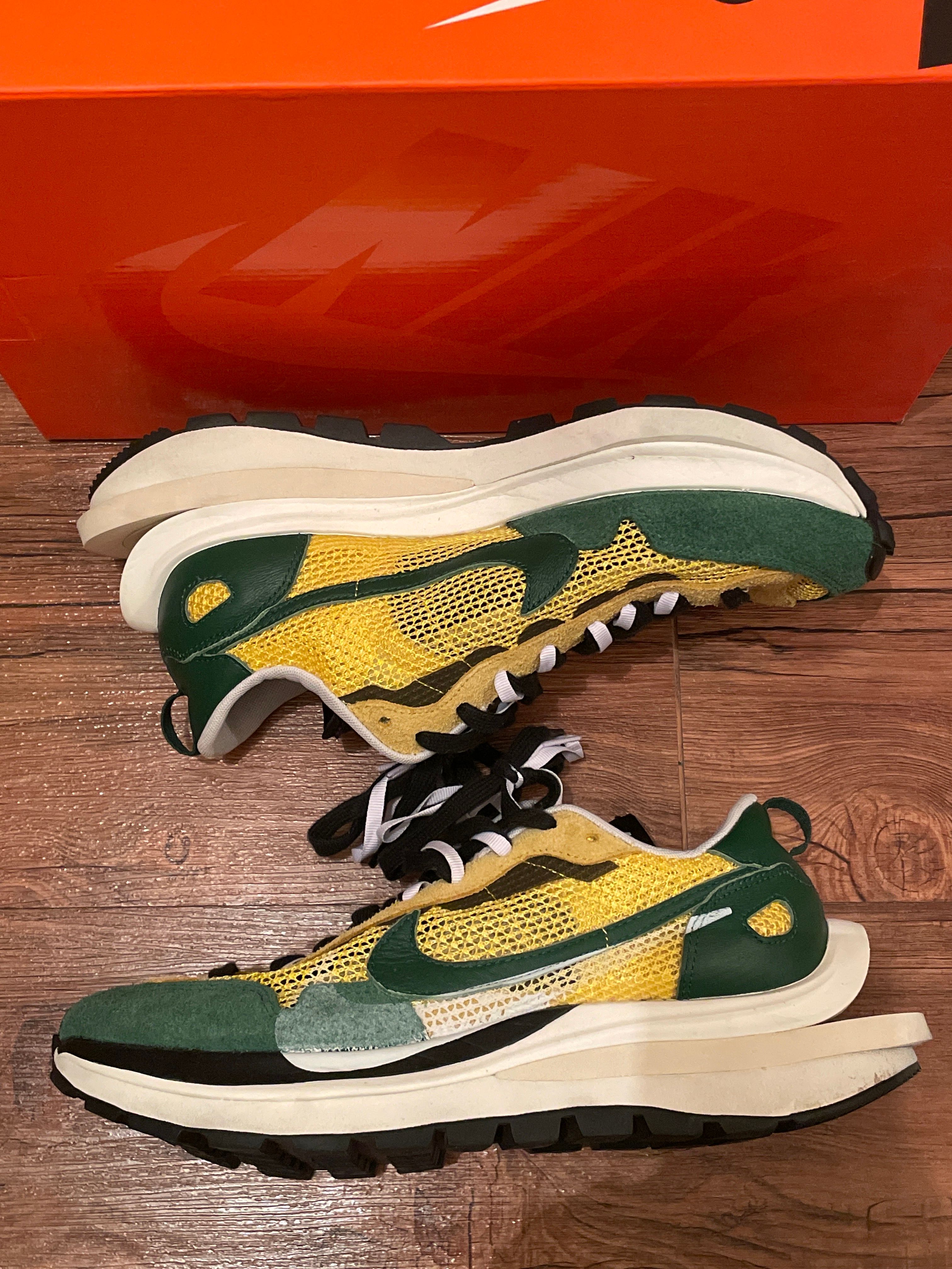 sacai × Nike Vapor Waffle "Tour Yellow/Stadium Green-Sail"