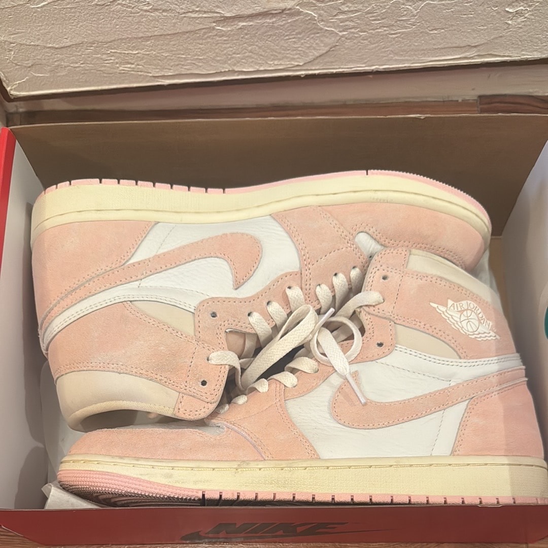 Nike Women's Air Jordan 1 Retro High OG "Washed Pink"
