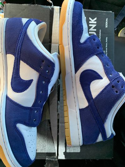Nike SB Dunk Low "Los Angeles Dodgers/Deep Royal Blue"