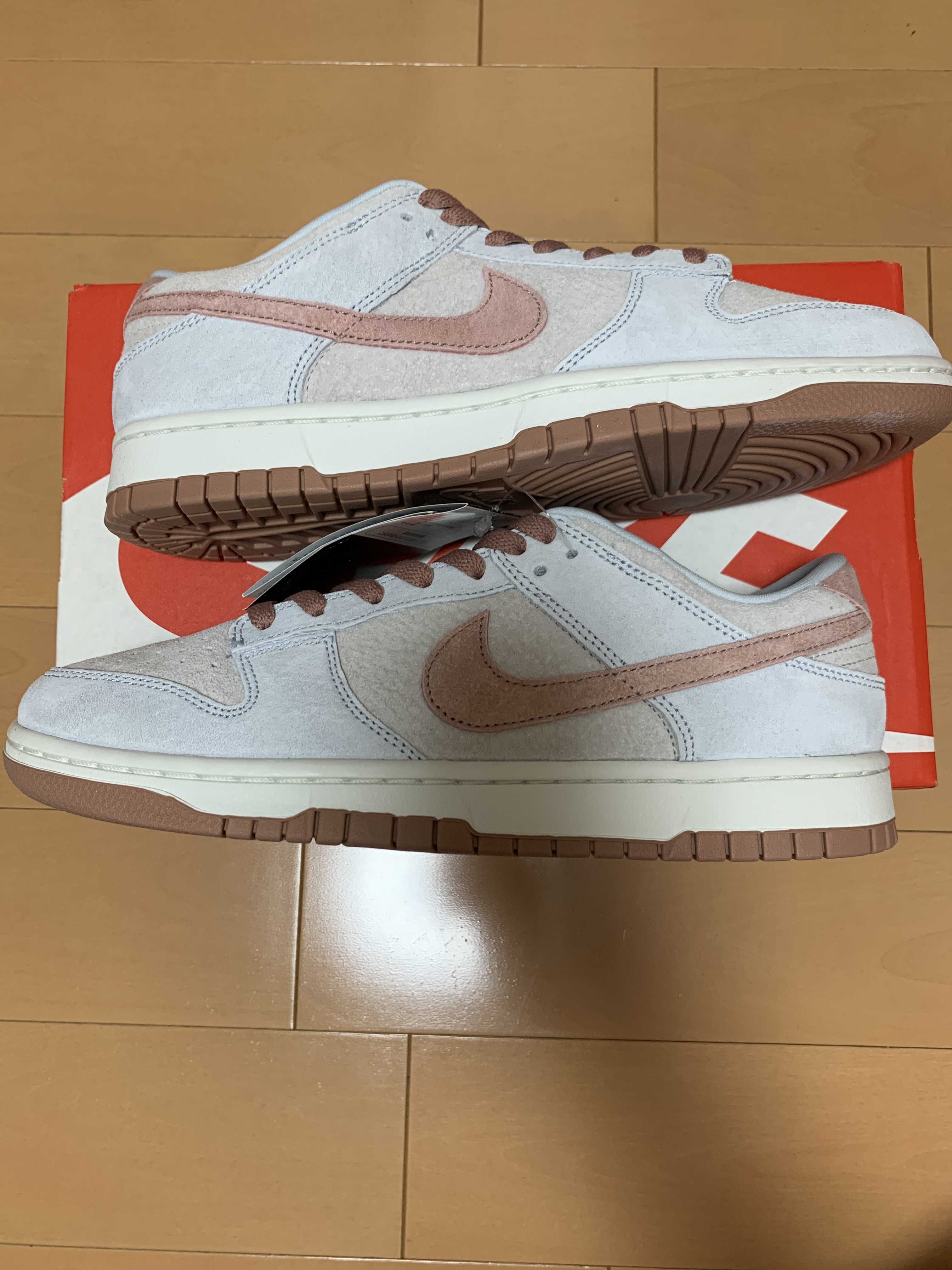 Nike Dunk Low "Fossil Rose"