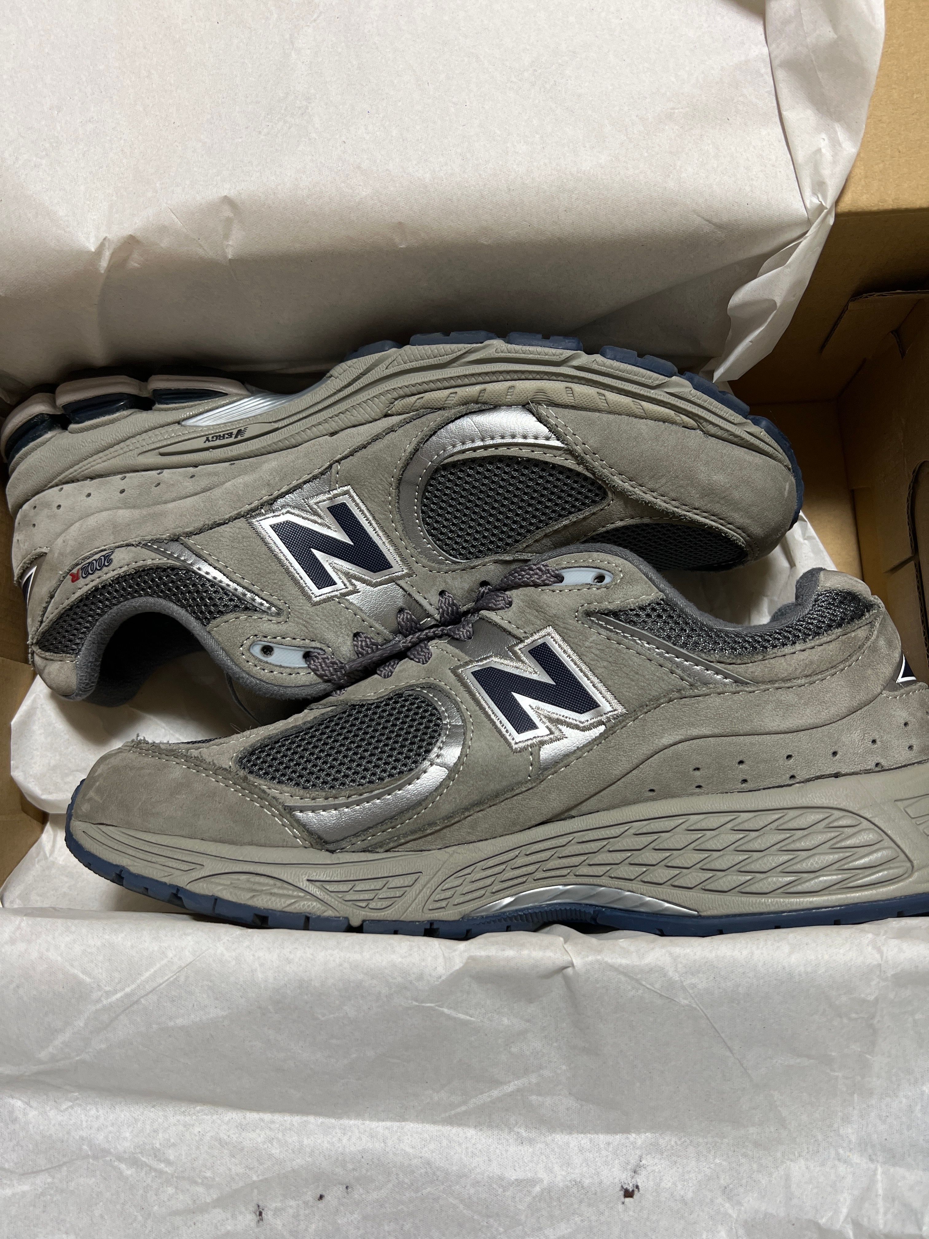 New Balance 2002R "Gray"