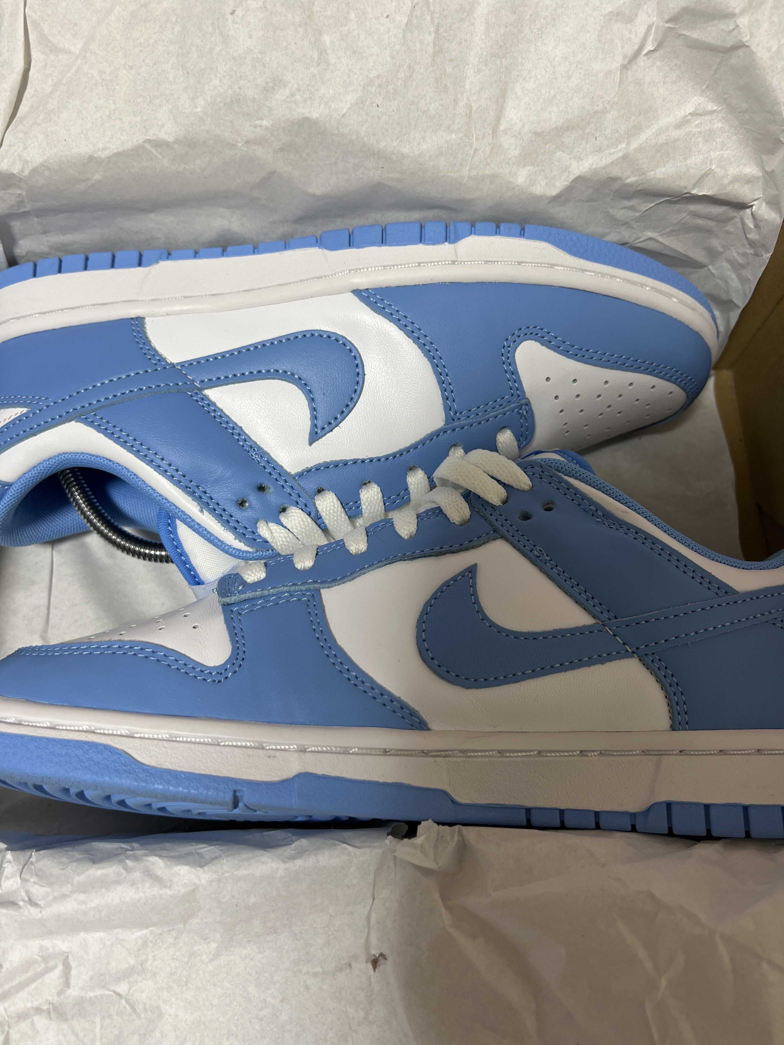 Nike Dunk Low "University Blue"
