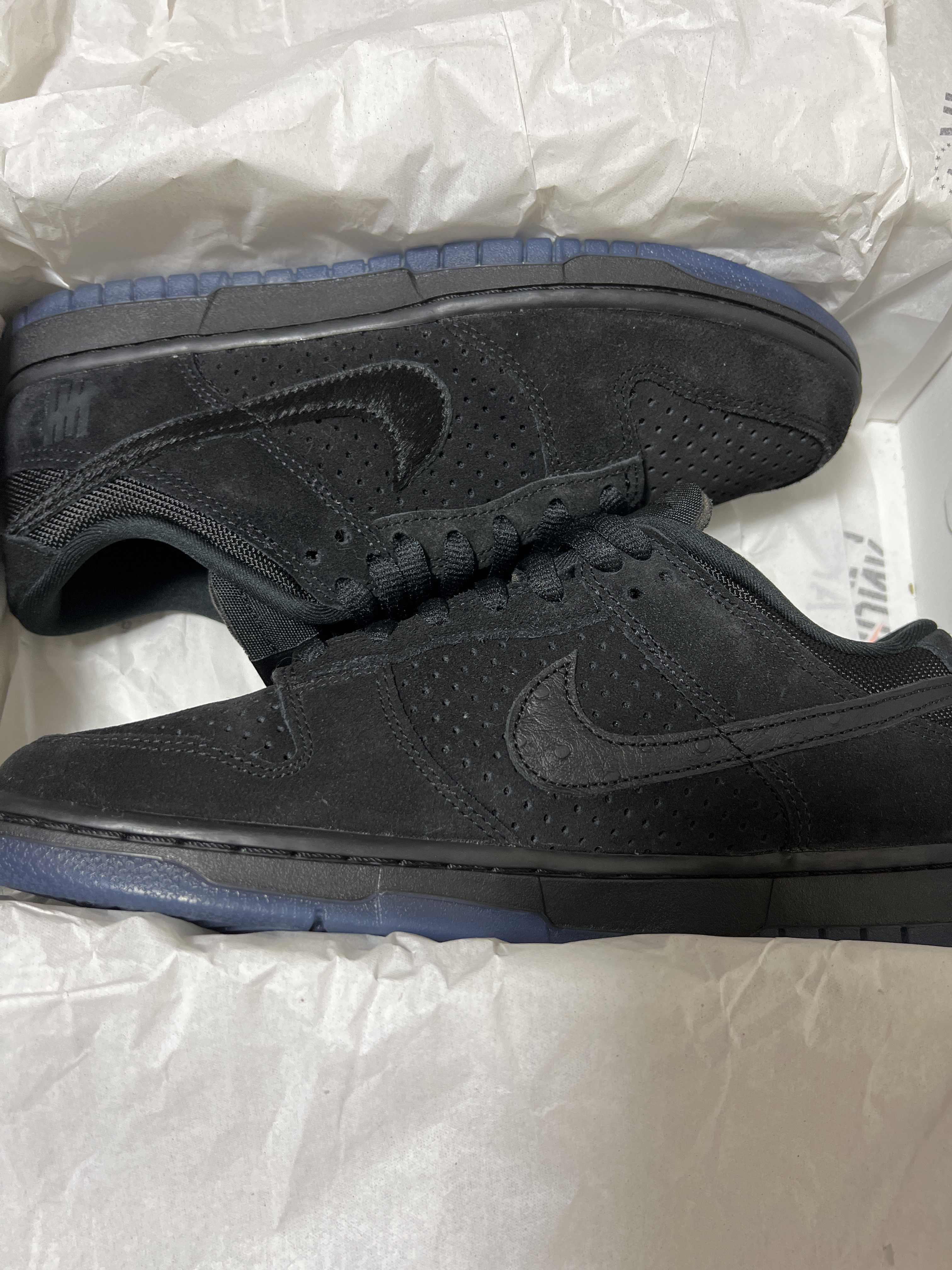 UNDEFEATED × Nike Dunk Low SP "5 ON IT"