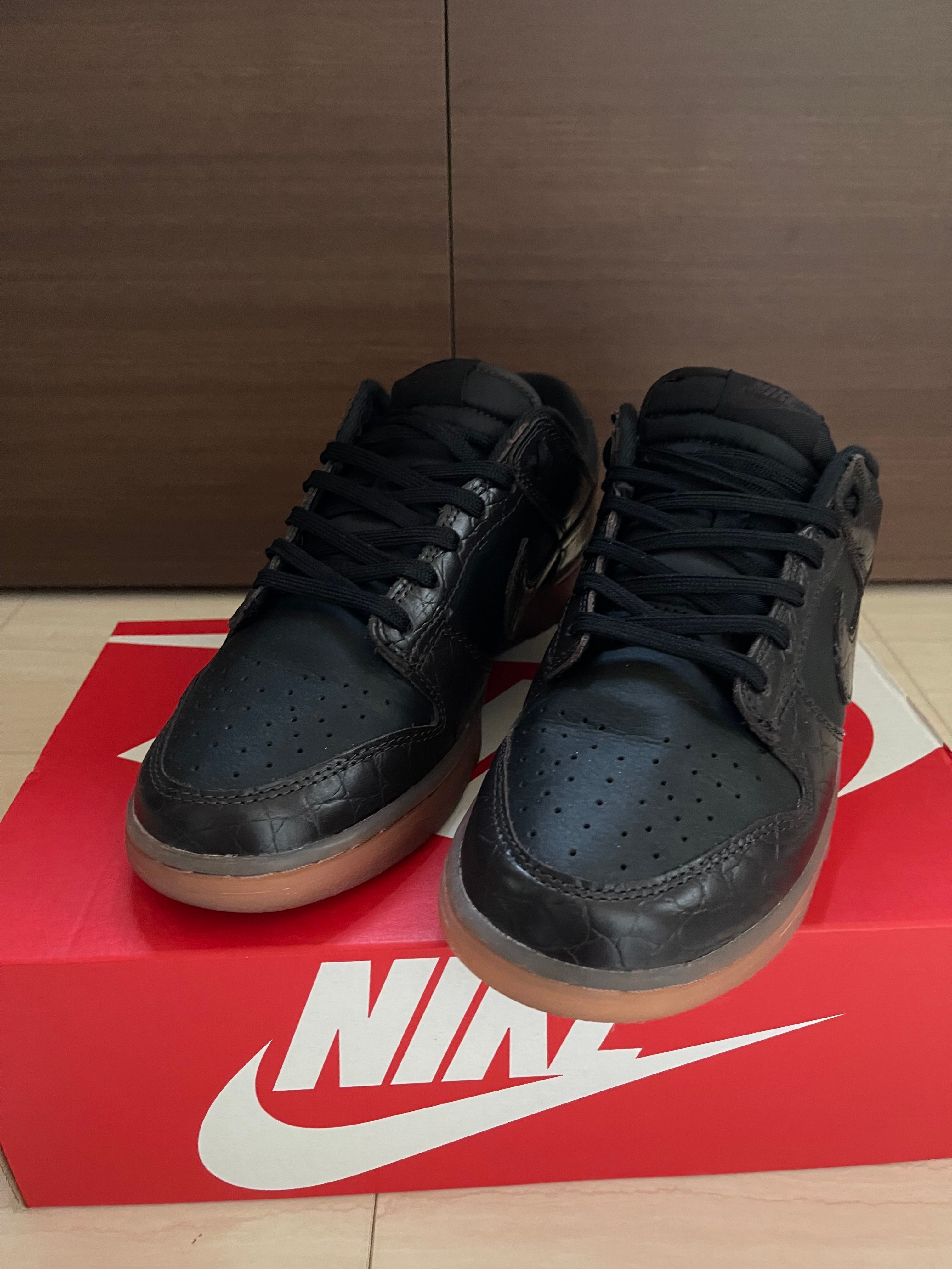 Nike Dunk Low "Velvet Brown and Black"