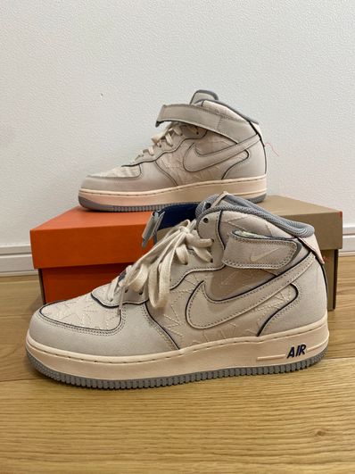 Nike Air Force 1 Mid "Pearl White"