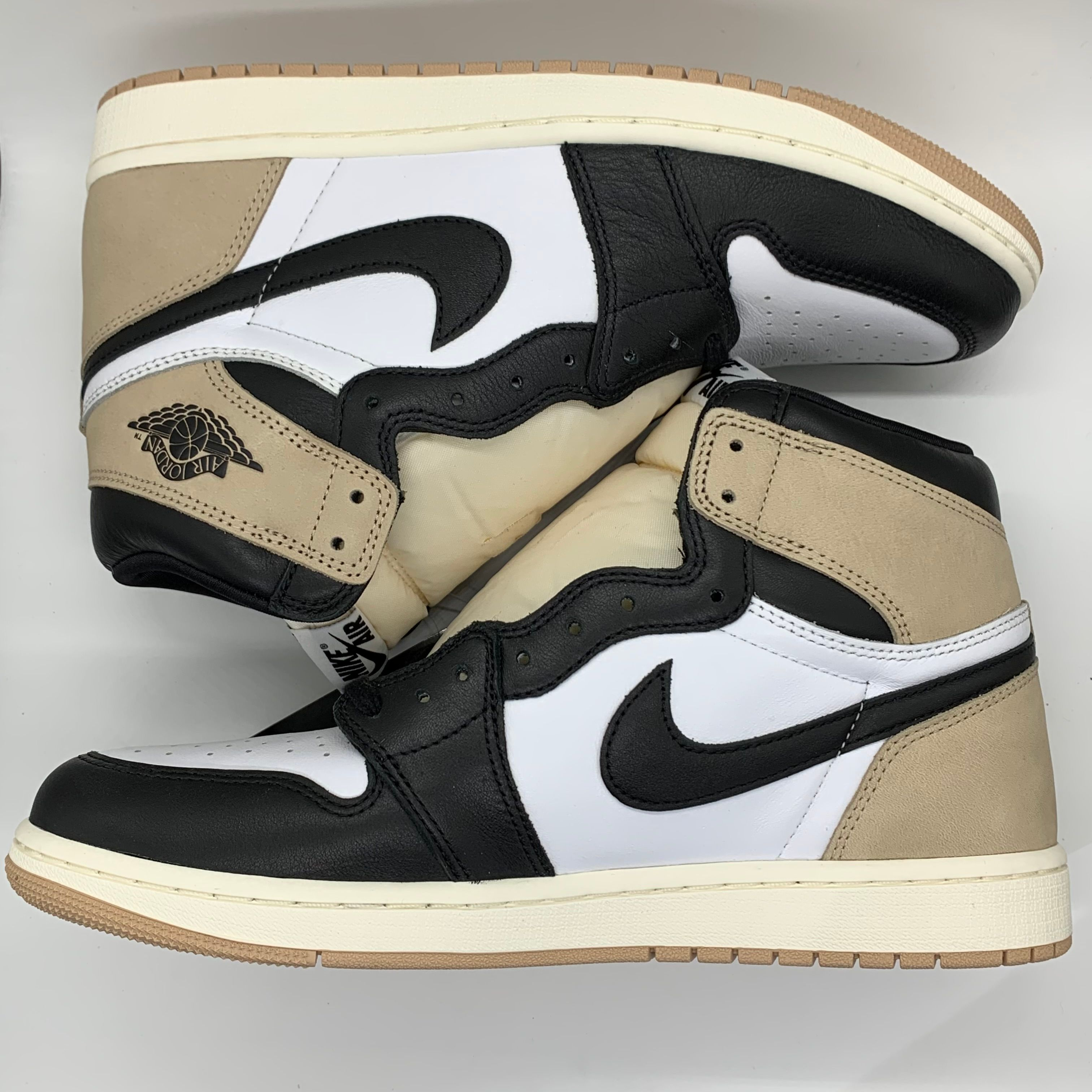 Nike Women's Air Jordan 1 Retro High OG "Latte"