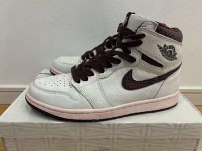 A Ma Maniere × Nike Air Jordan 1 Retro High OG "Sail and Burgundy"