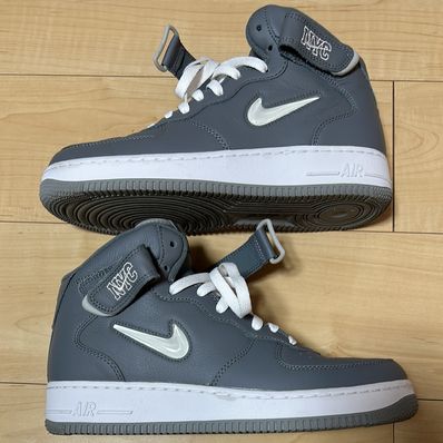 Nike Air Force 1 Mid NYC "Cool Grey"