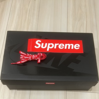 Supreme × Nike Air Force 1 Low "White"